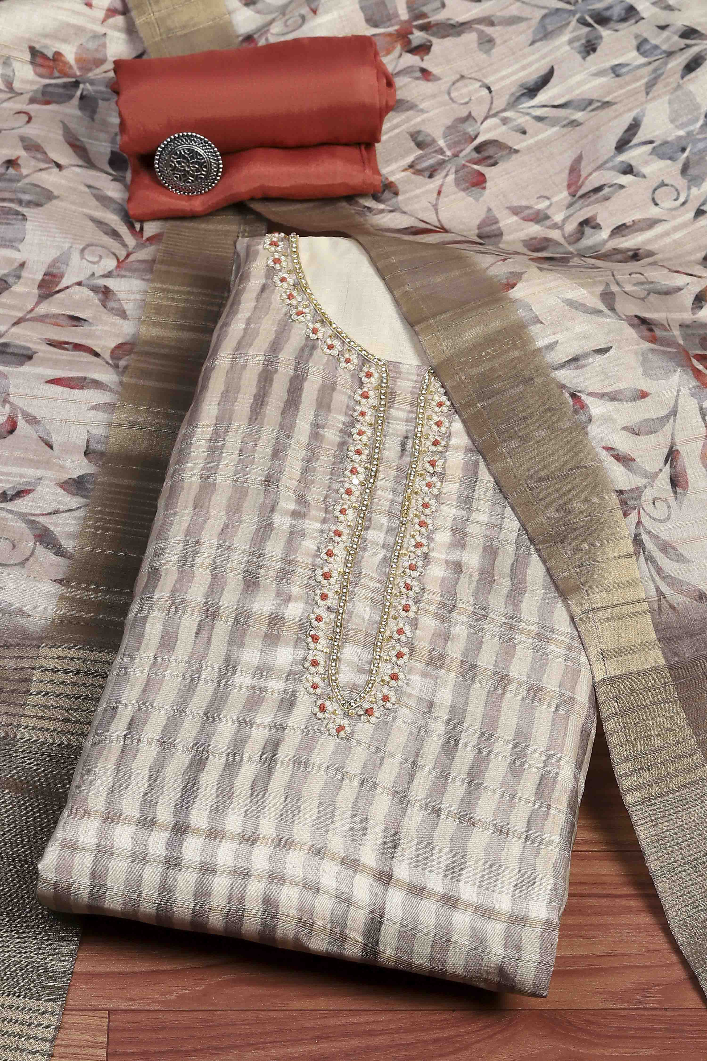 Green Silk Blend Printed Unstitched Suit Set image number 0