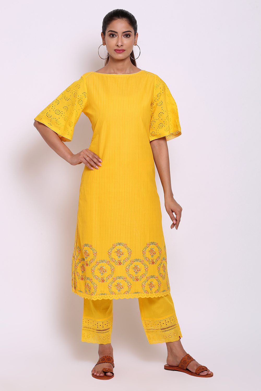 Yellow Cotton Straight Printed Kurta image number 2