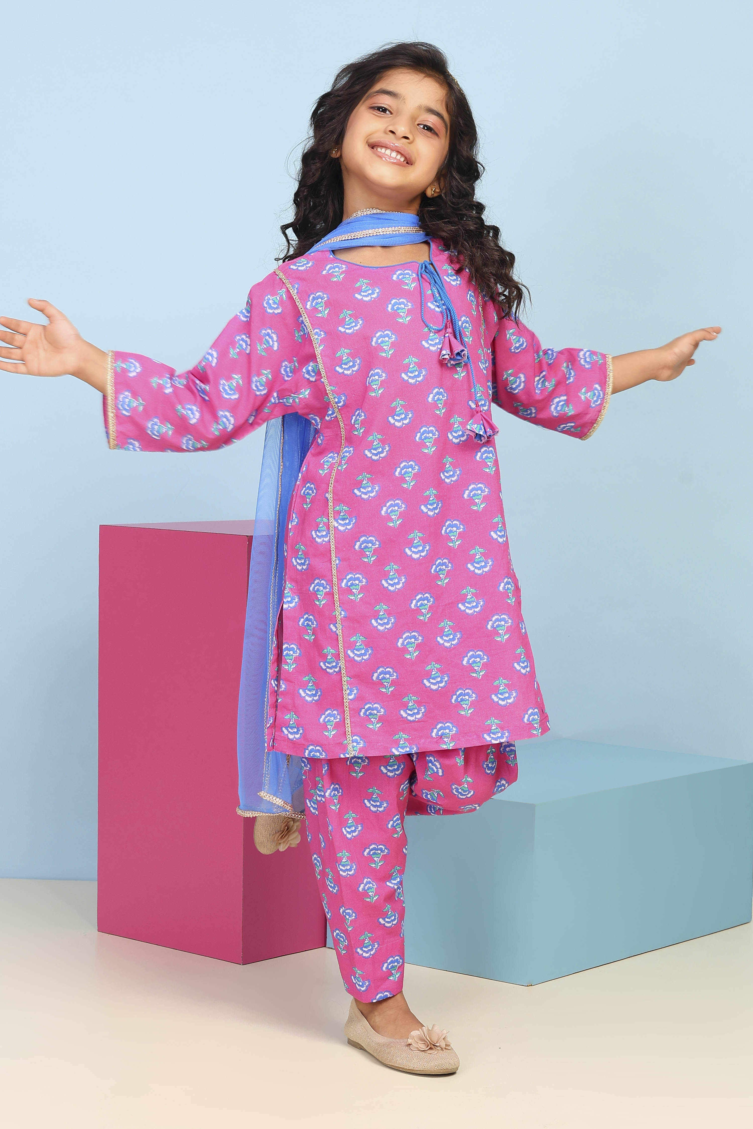 Blue Cotton Printed Straight Suit Set image number 6