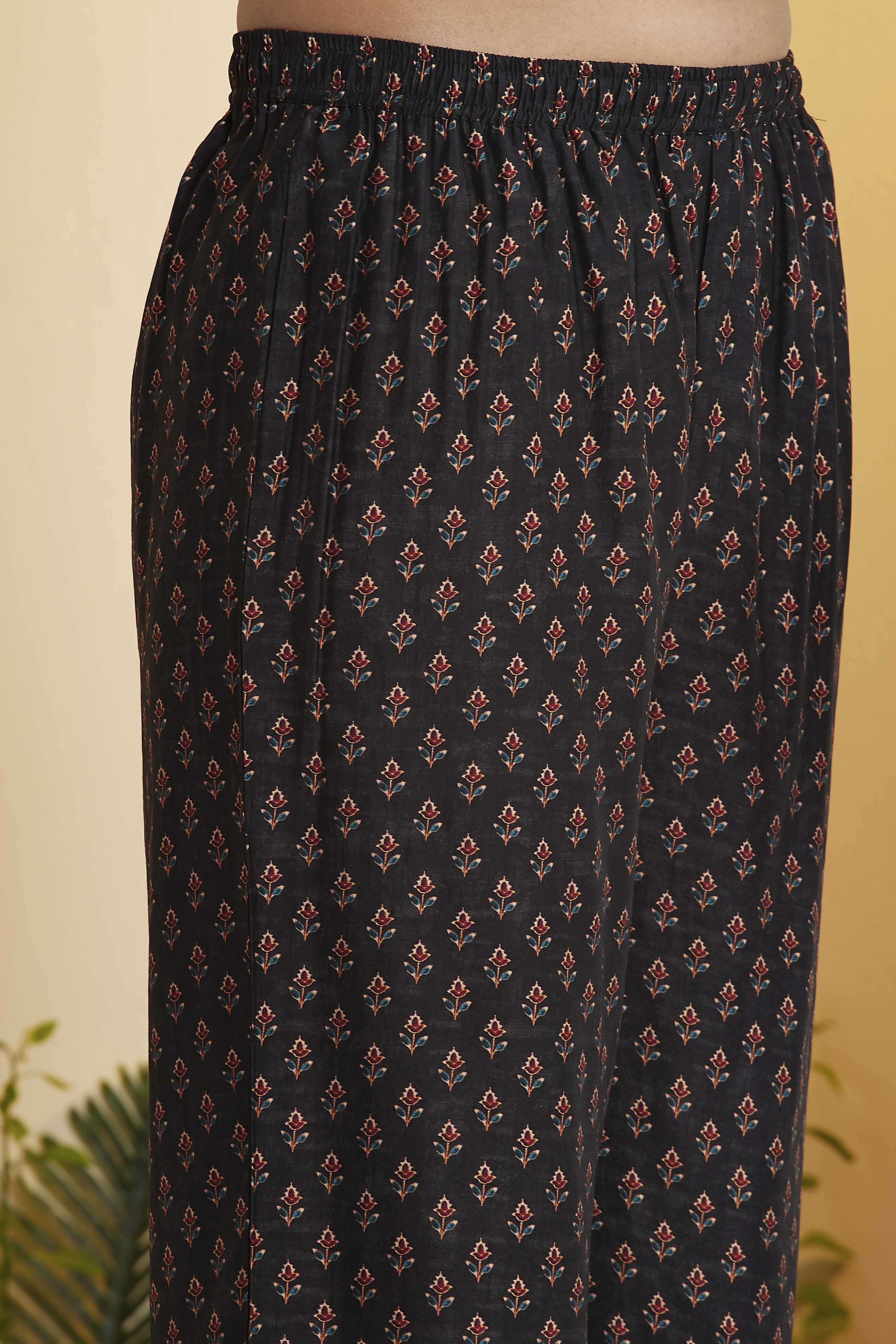Black Viscose Blend Printed Straight Kurta Set image number 2