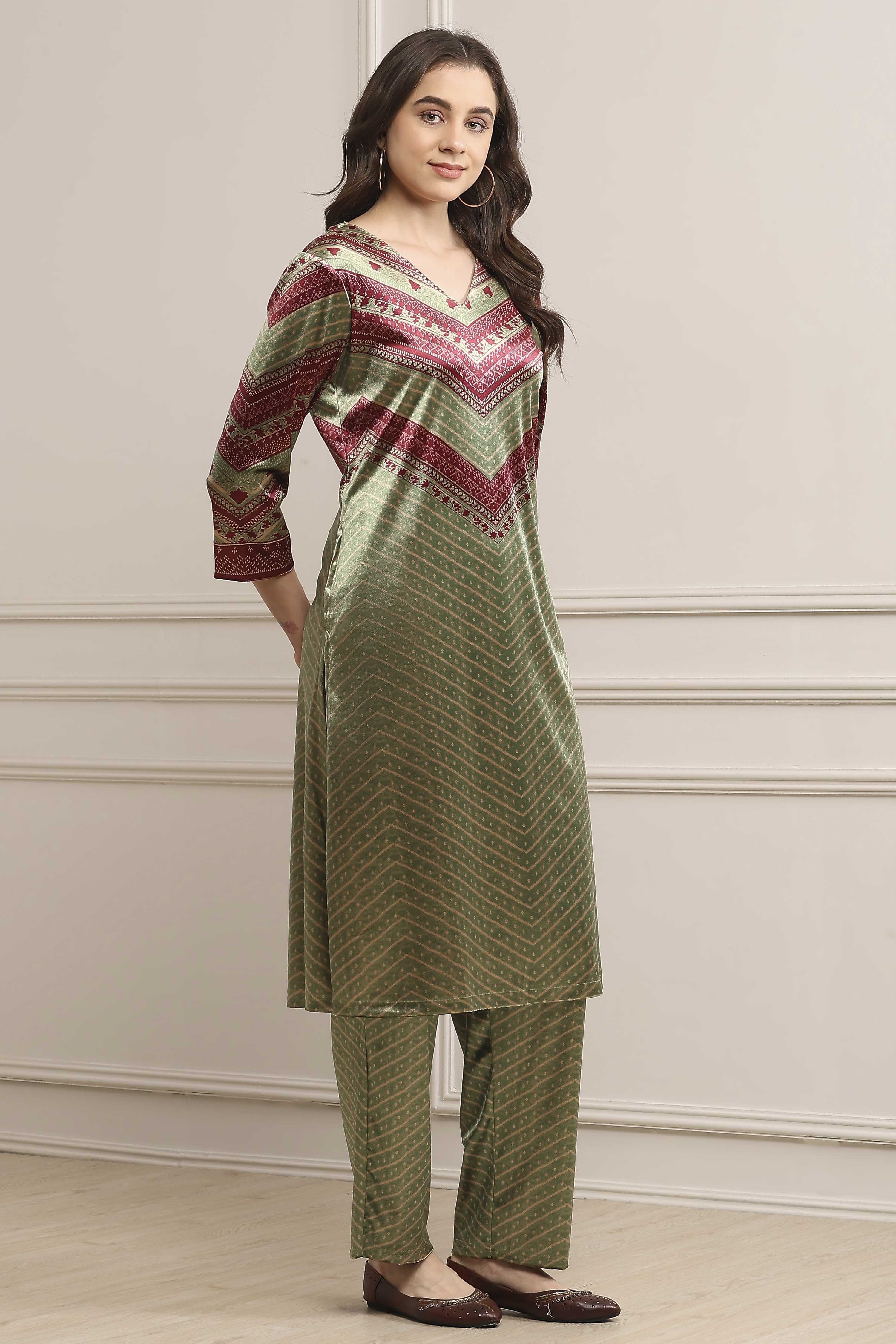 Mint Green Blended Straight Printed Kurta Pants Set image number 5