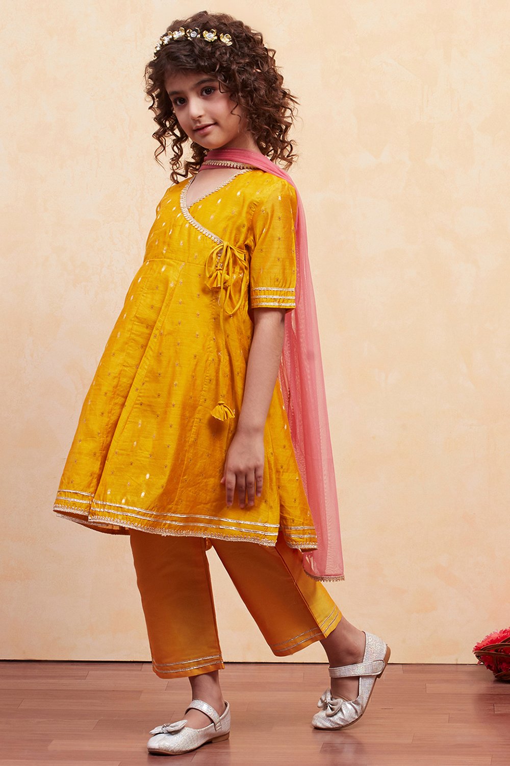 White Polyester Anarkali Suit Set image number 3