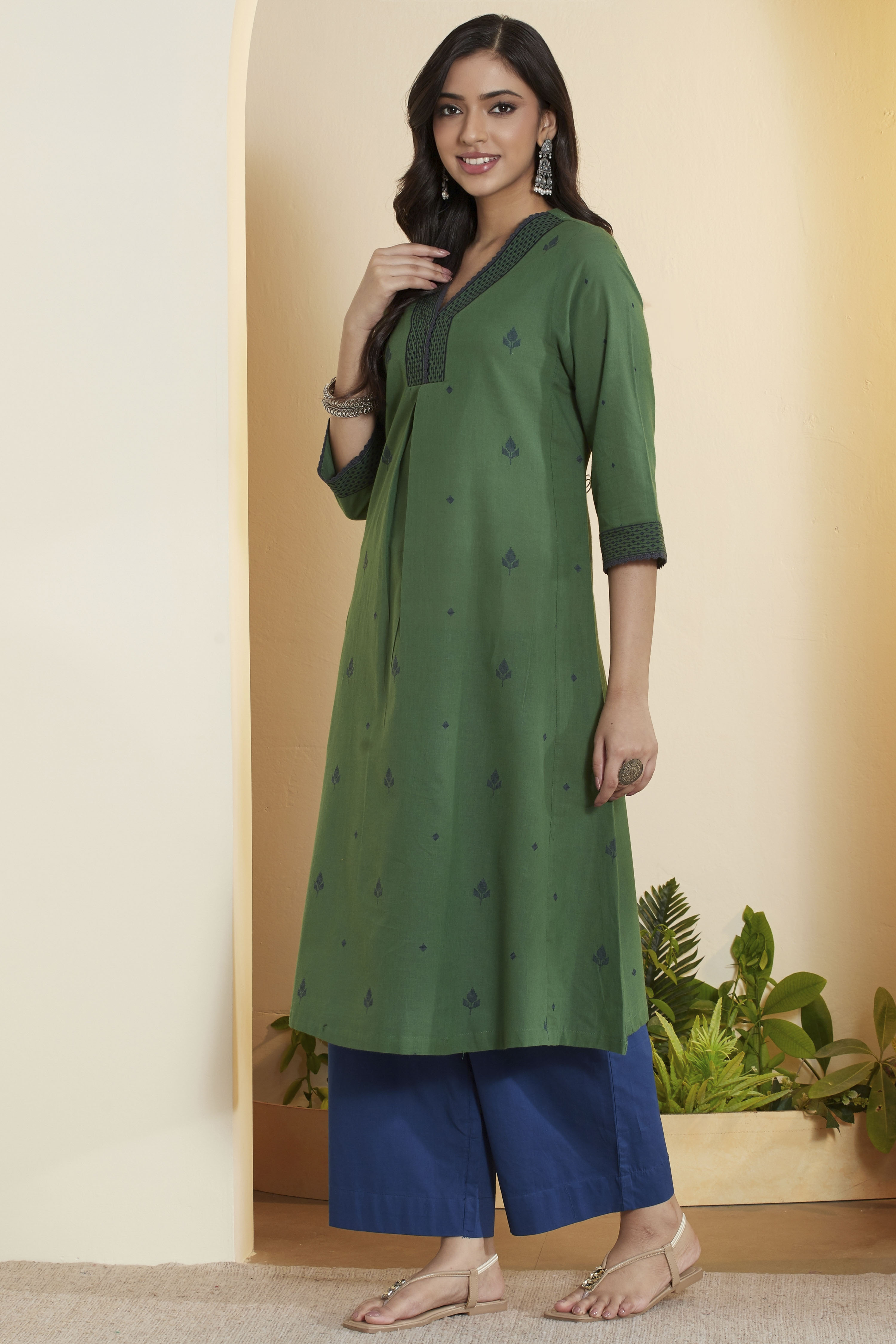 Green Cotton Printed Straight Kurta image number 3