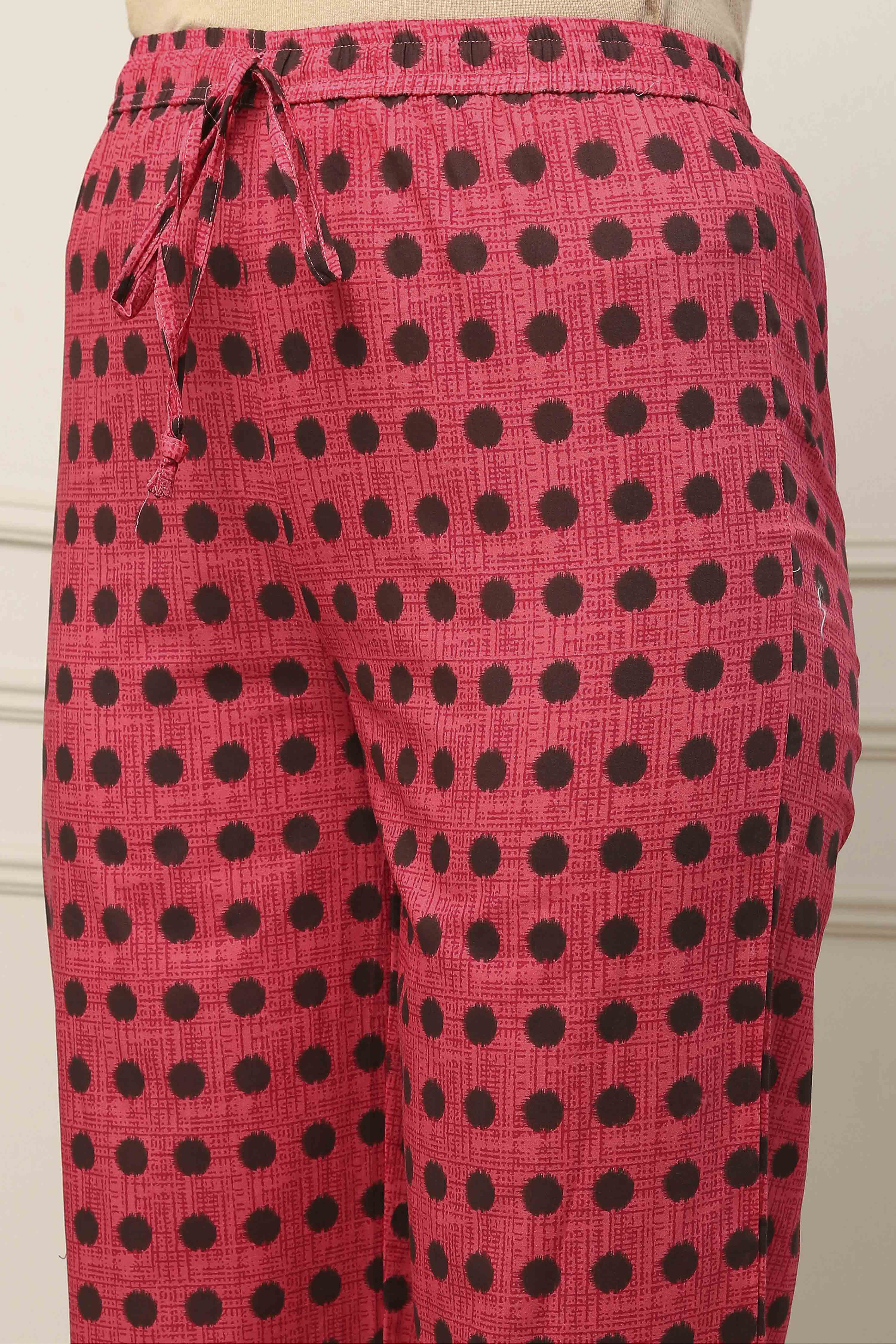 Maroon Cotton Abstract Printed Straight Suit Set image number 2