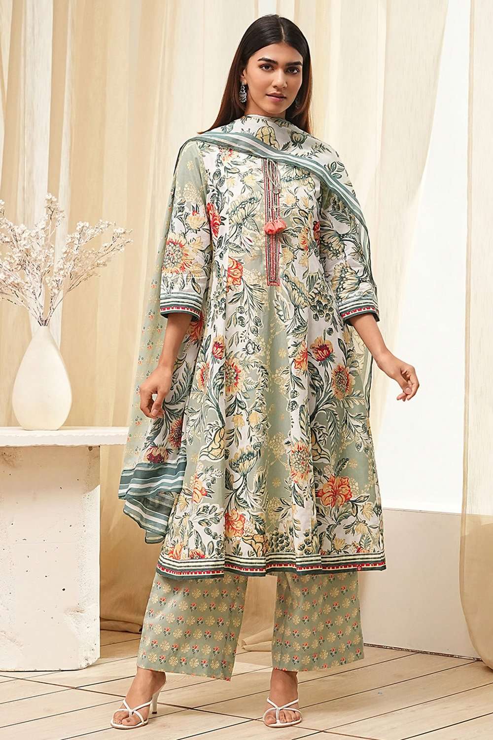 Sage Green Pure Cotton Floral Kalidar Suit Set image number 6