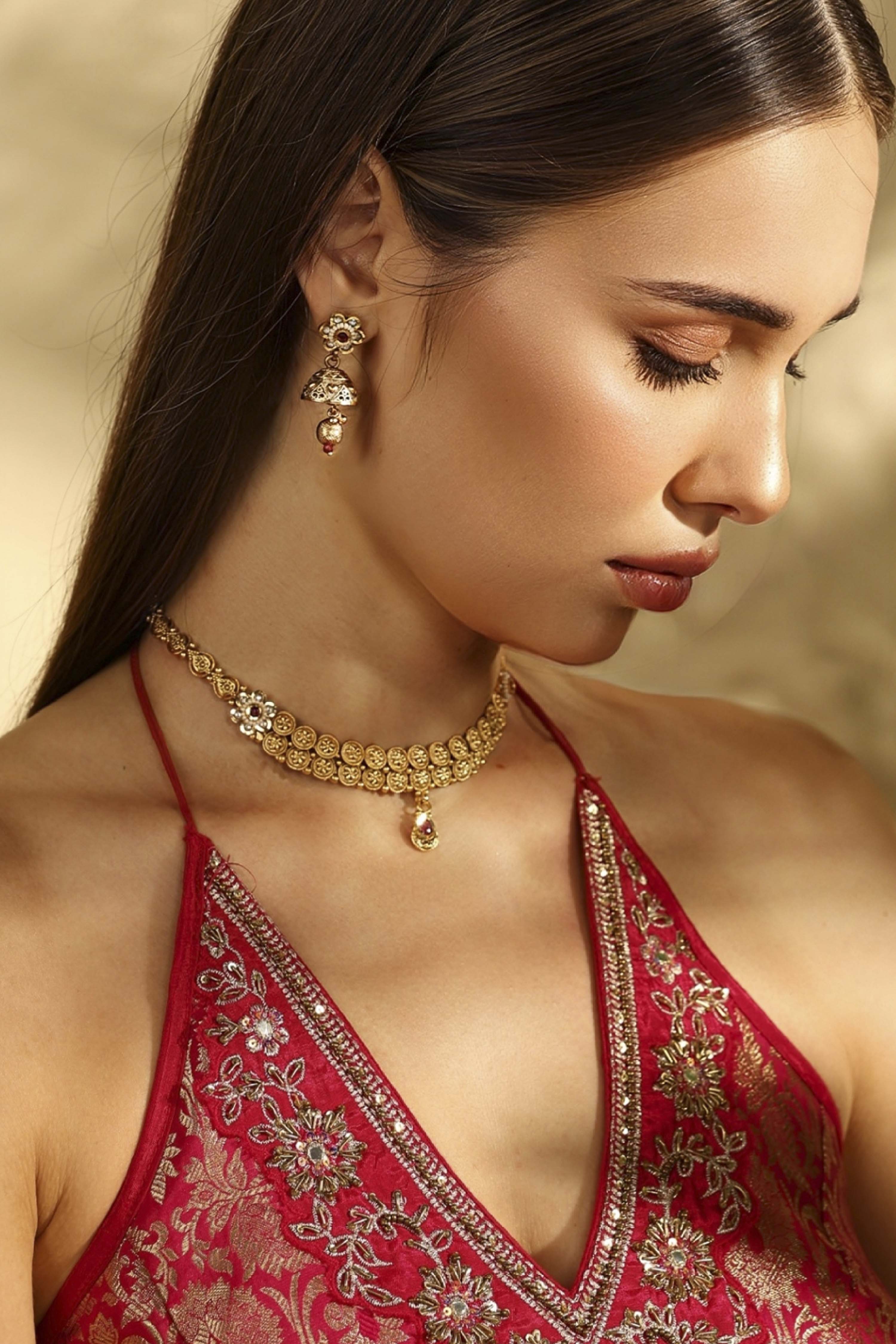 Red Gold-Plated Brass Necklace With Jhumkas image number 3