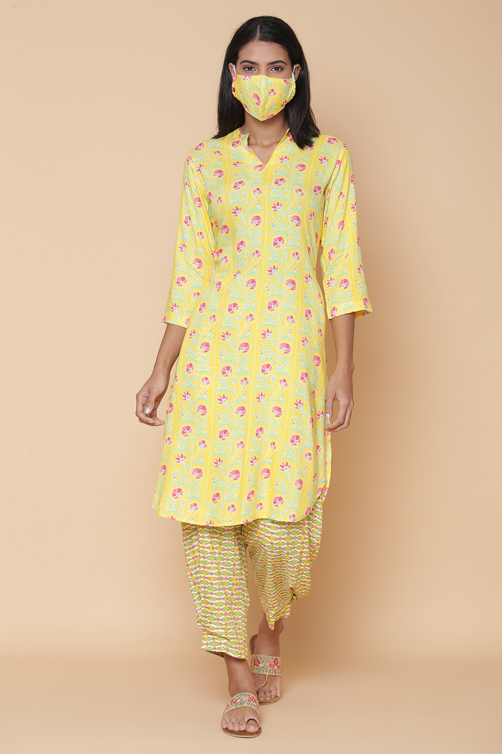 Yellow Rayon Straight Kurta Pants Set image number 4