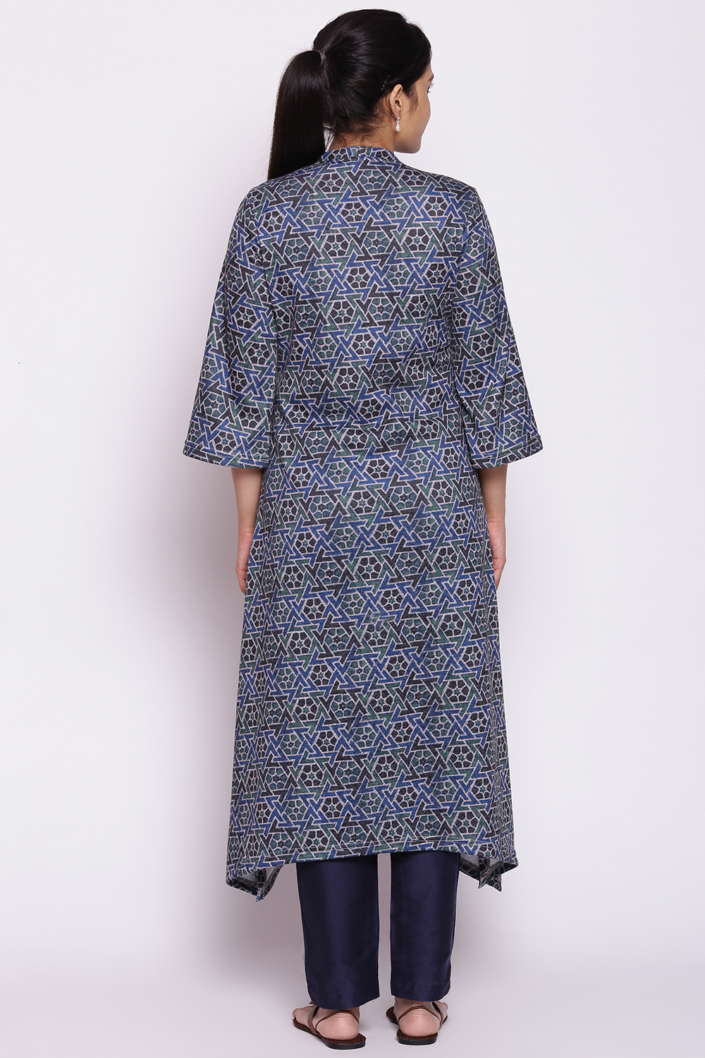 Olive Green Winter Printed Kurta image number 5