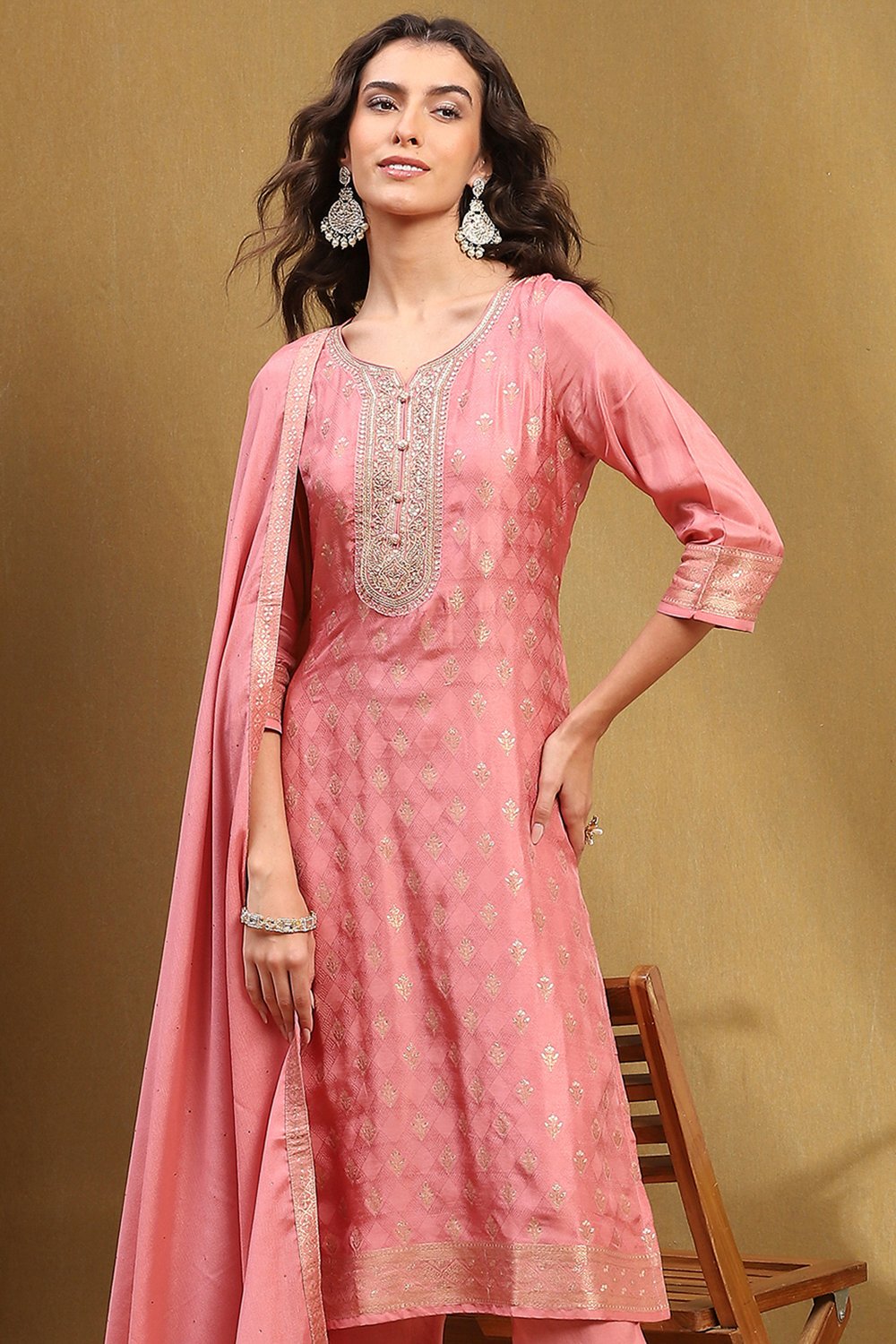Pink Viscose Blend Yarn Dyed Straight Suit Set image number 7