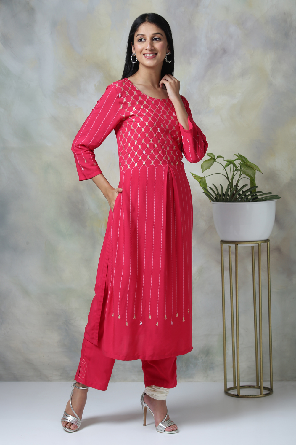 Fuchsia Rayon Straight Kurta Pants Set image number 0