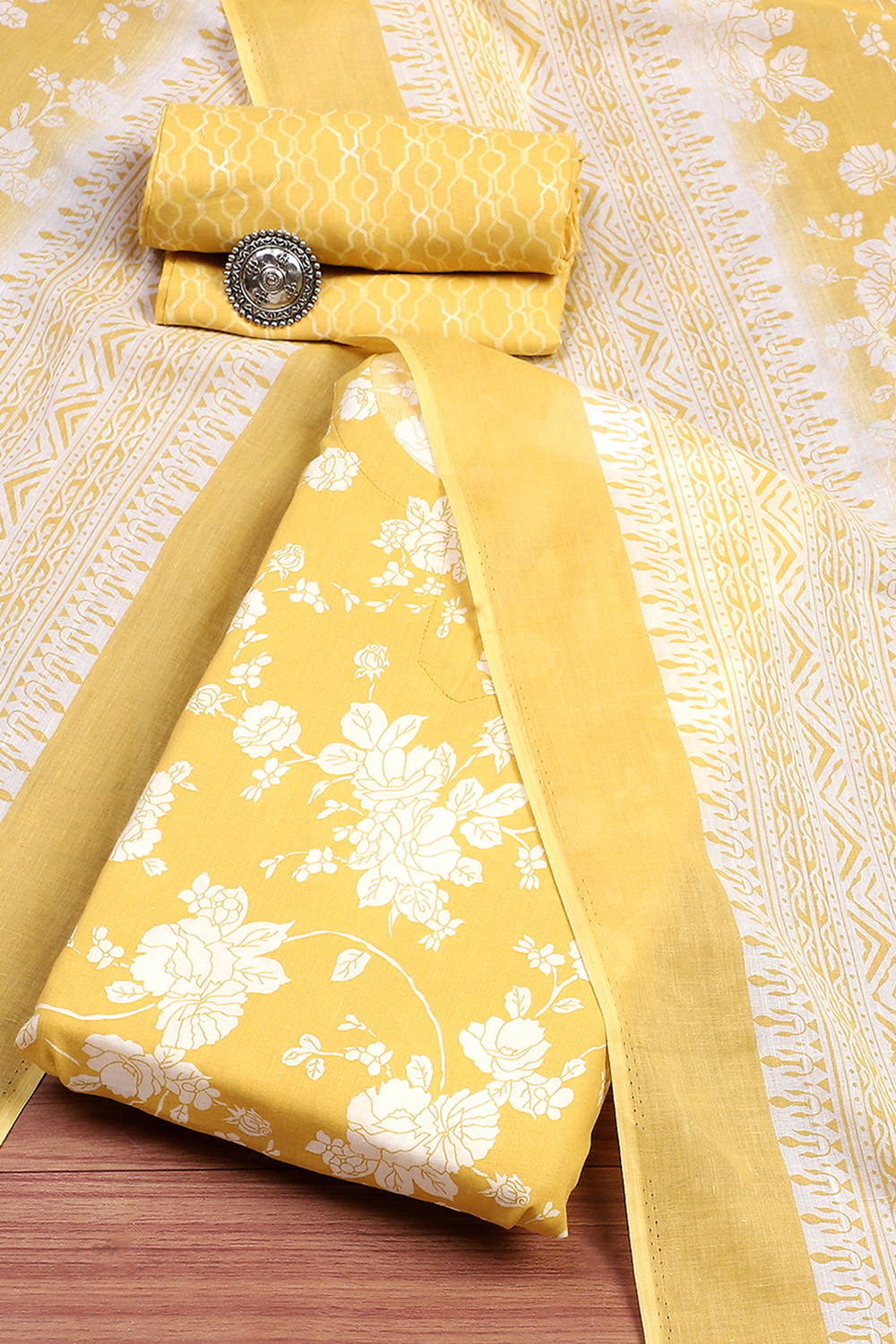 Rama Cotton Screen Print Unstitched Suit Set image number 0