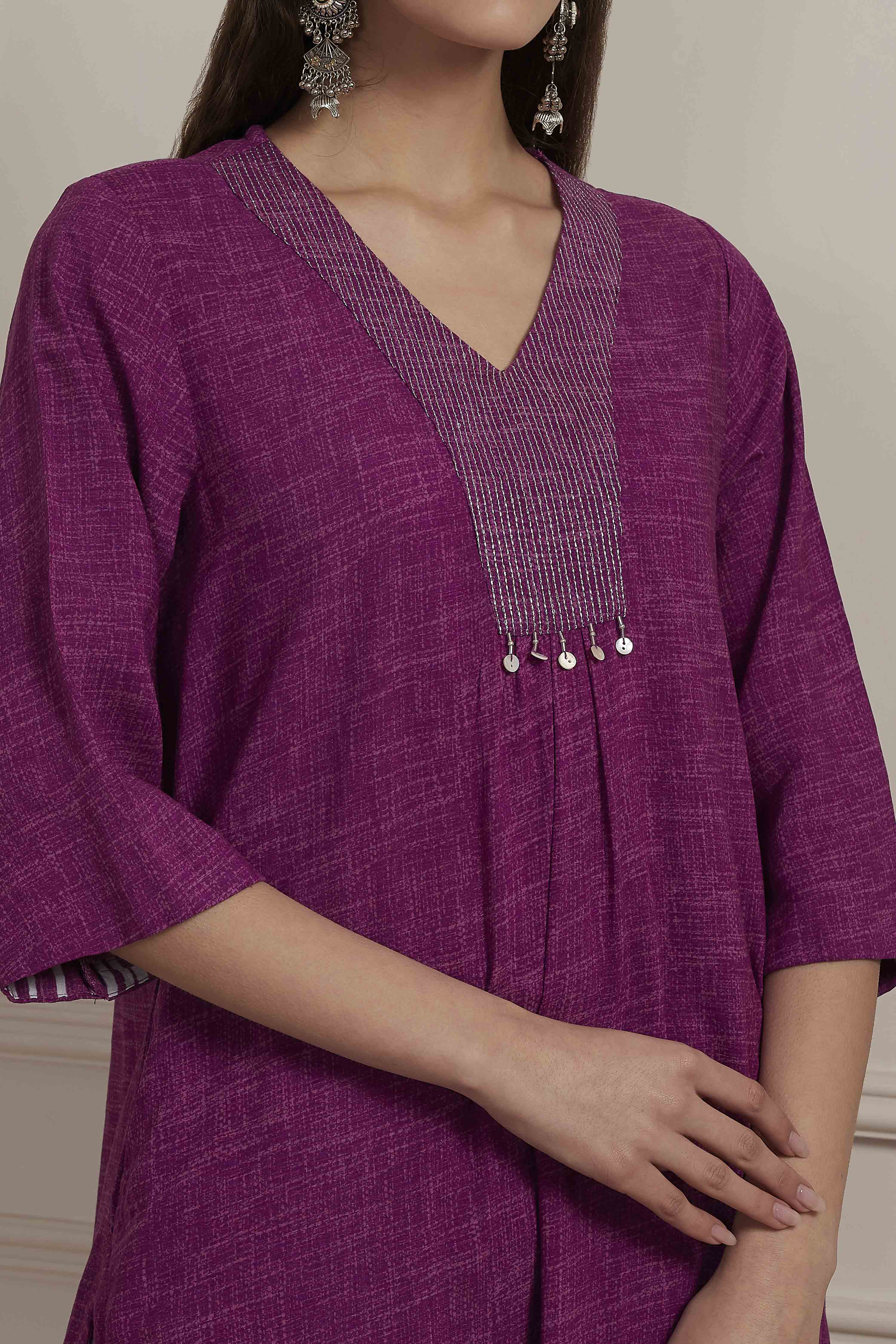 Purple Printed Straight Suit Set image number 1