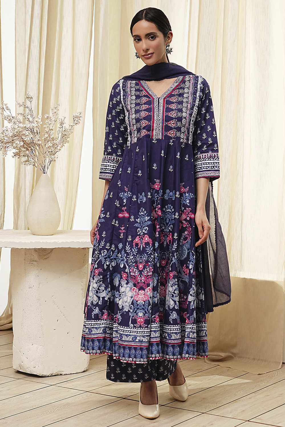 Indigo Cotton Floral Anarkali Suit Set image number 6