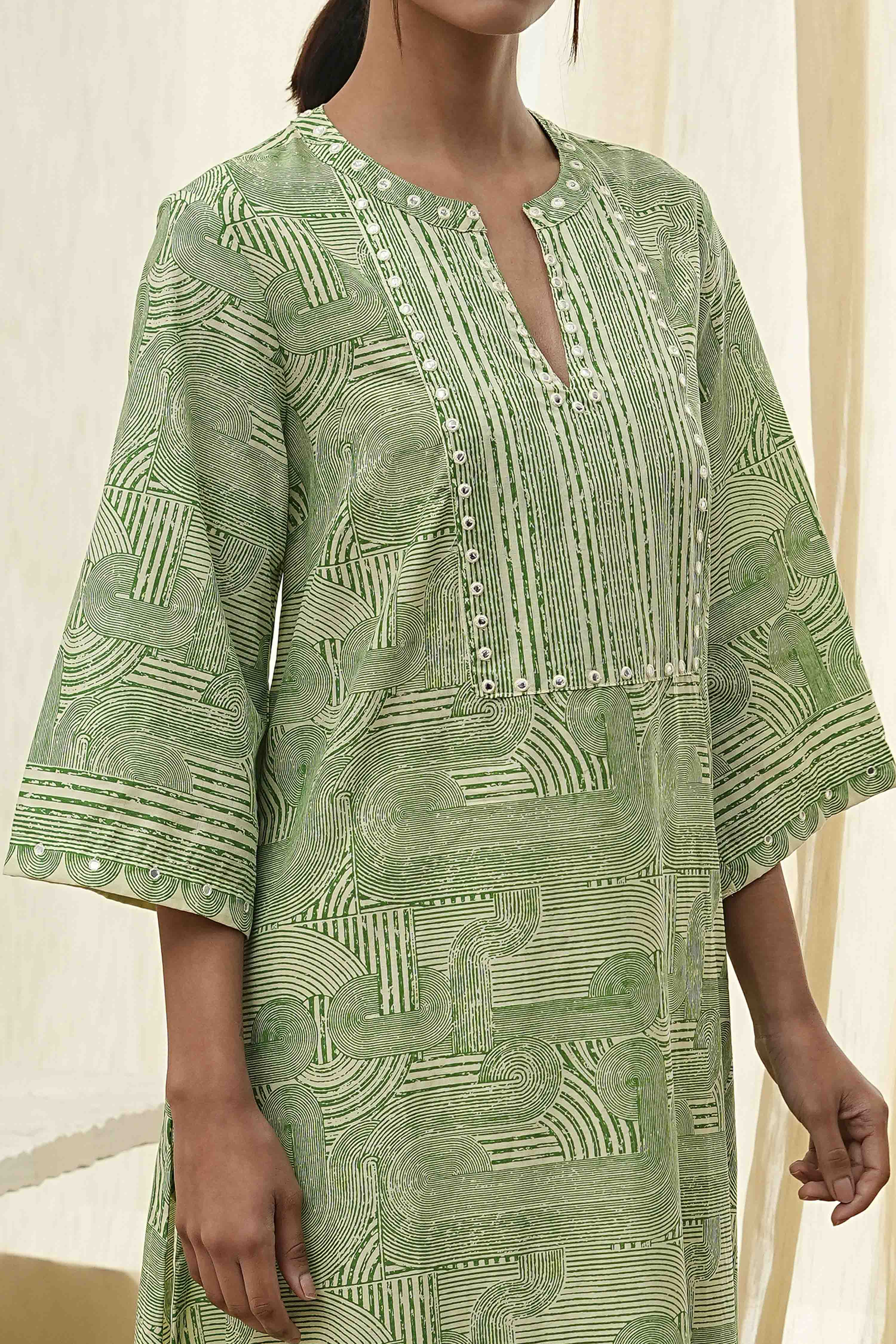 Green Pure Cotton Printed Straight Kurta image number 1