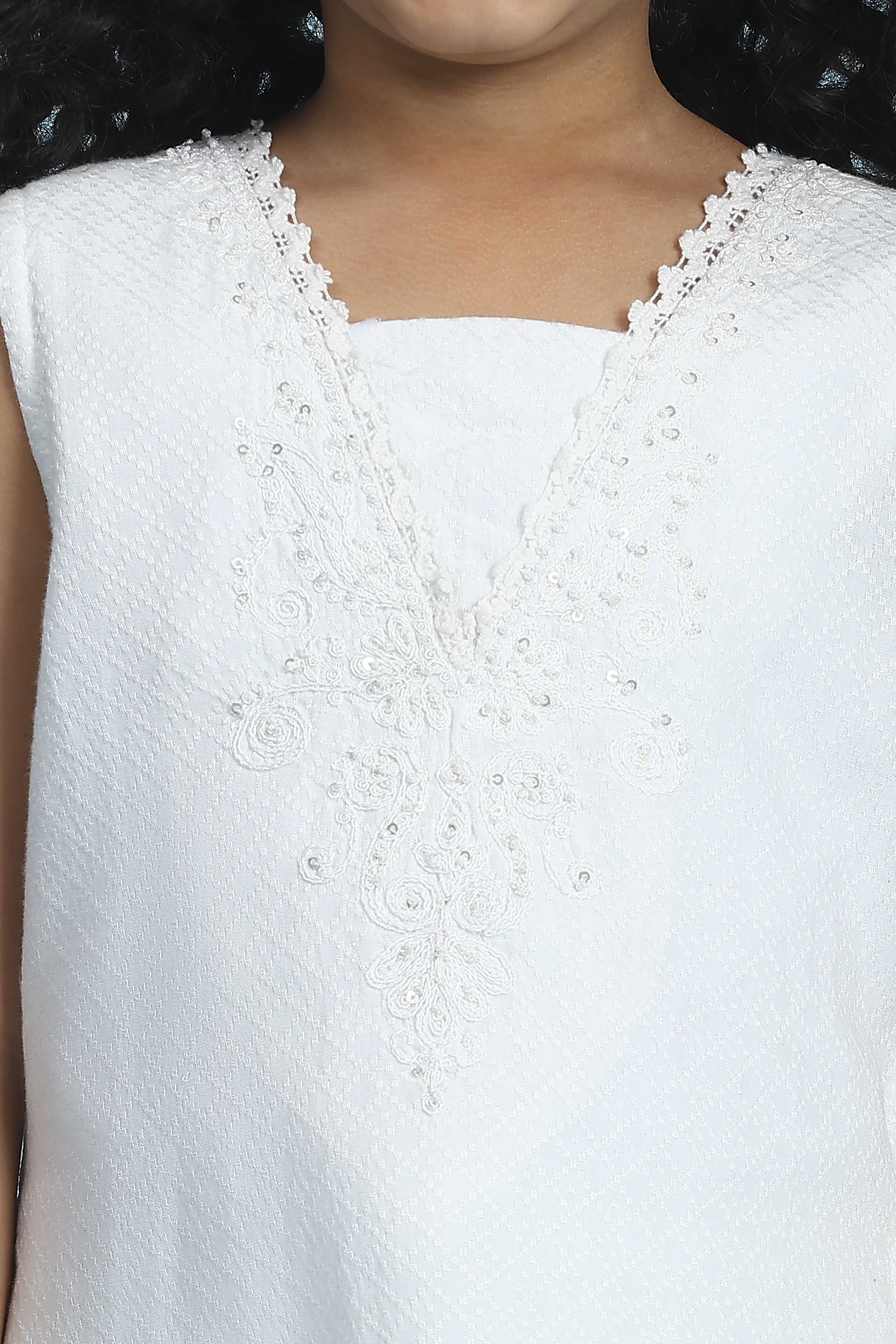 White Viscose Rayon Solid Straight Suit Set image number 1