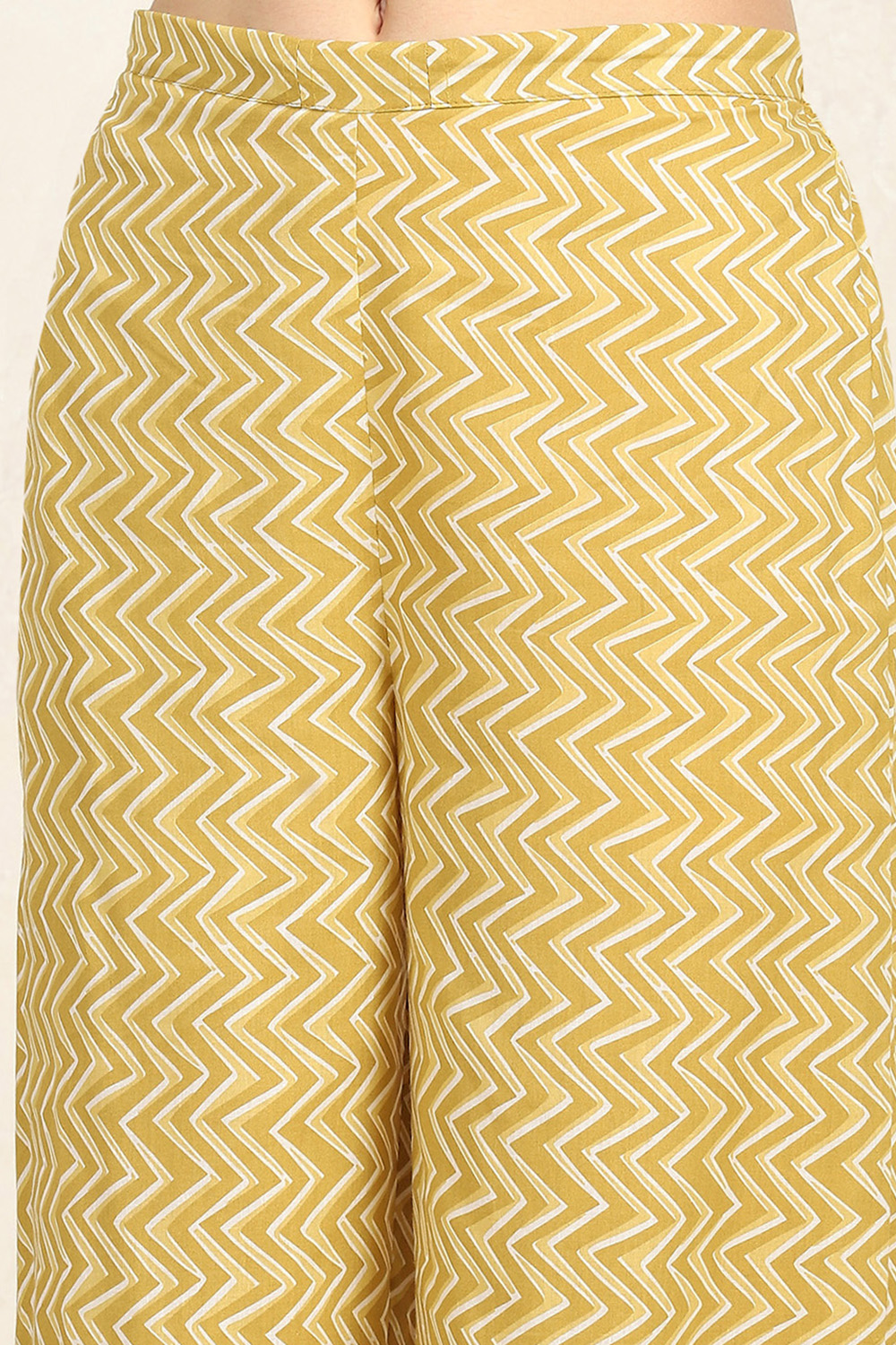 Mustard Cotton Screen Print Unstitched Suit Set image number 3
