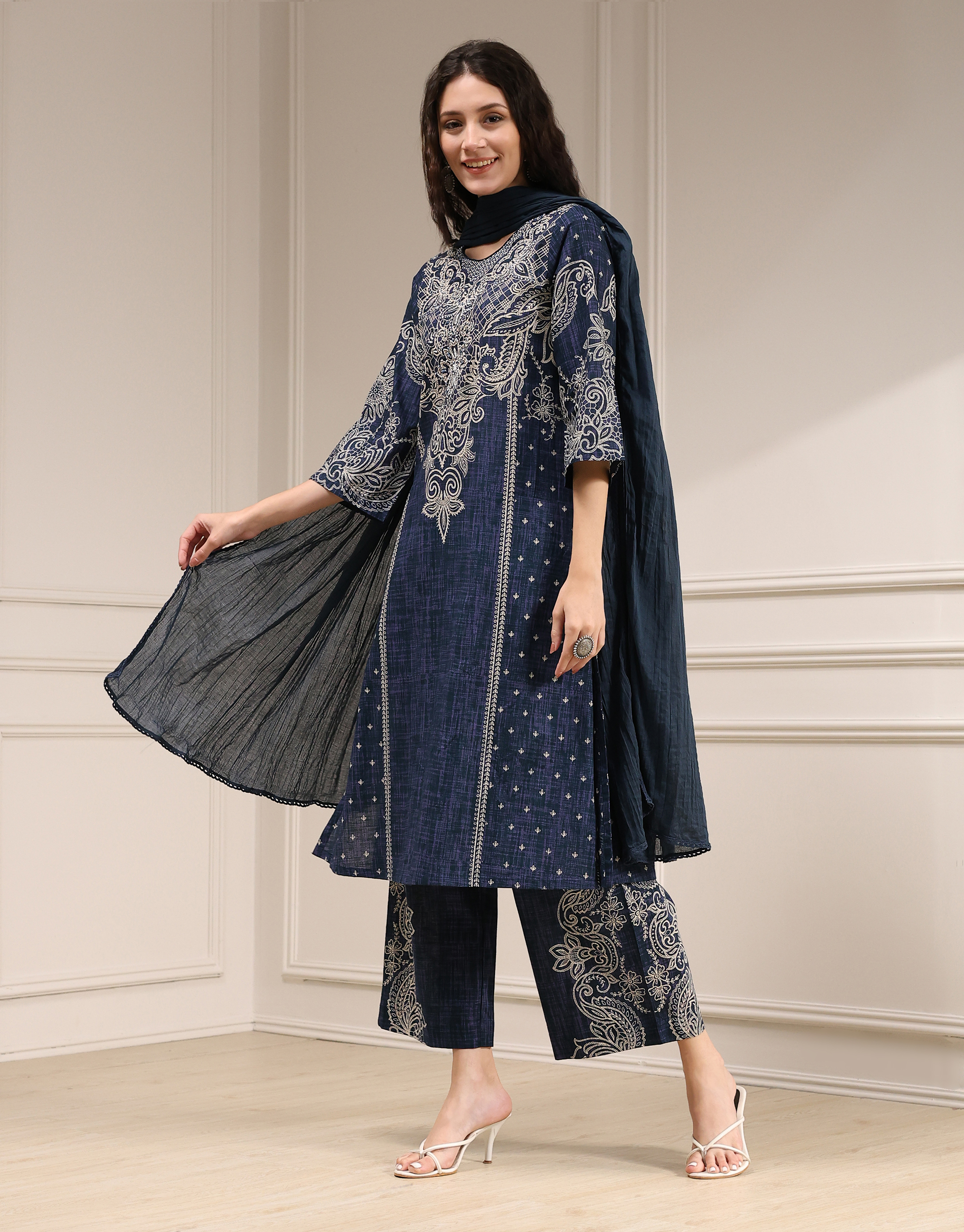 Blue Pure Cotton Printed Straight Suit Set image number 4