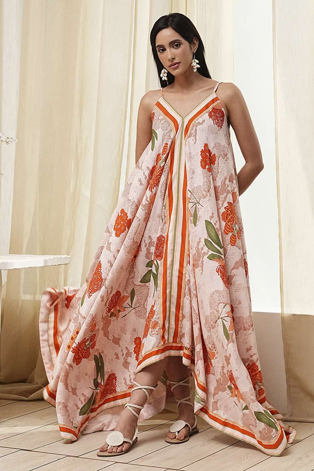 Beige Floral Printed Strappy Relaxed Maxi Dress image number 3