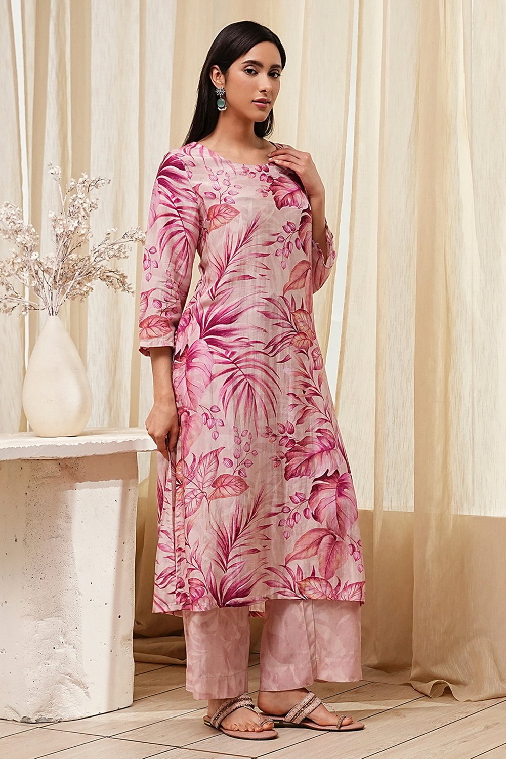 Pink Modal Floral Printed Straight Kurta Set image number 5