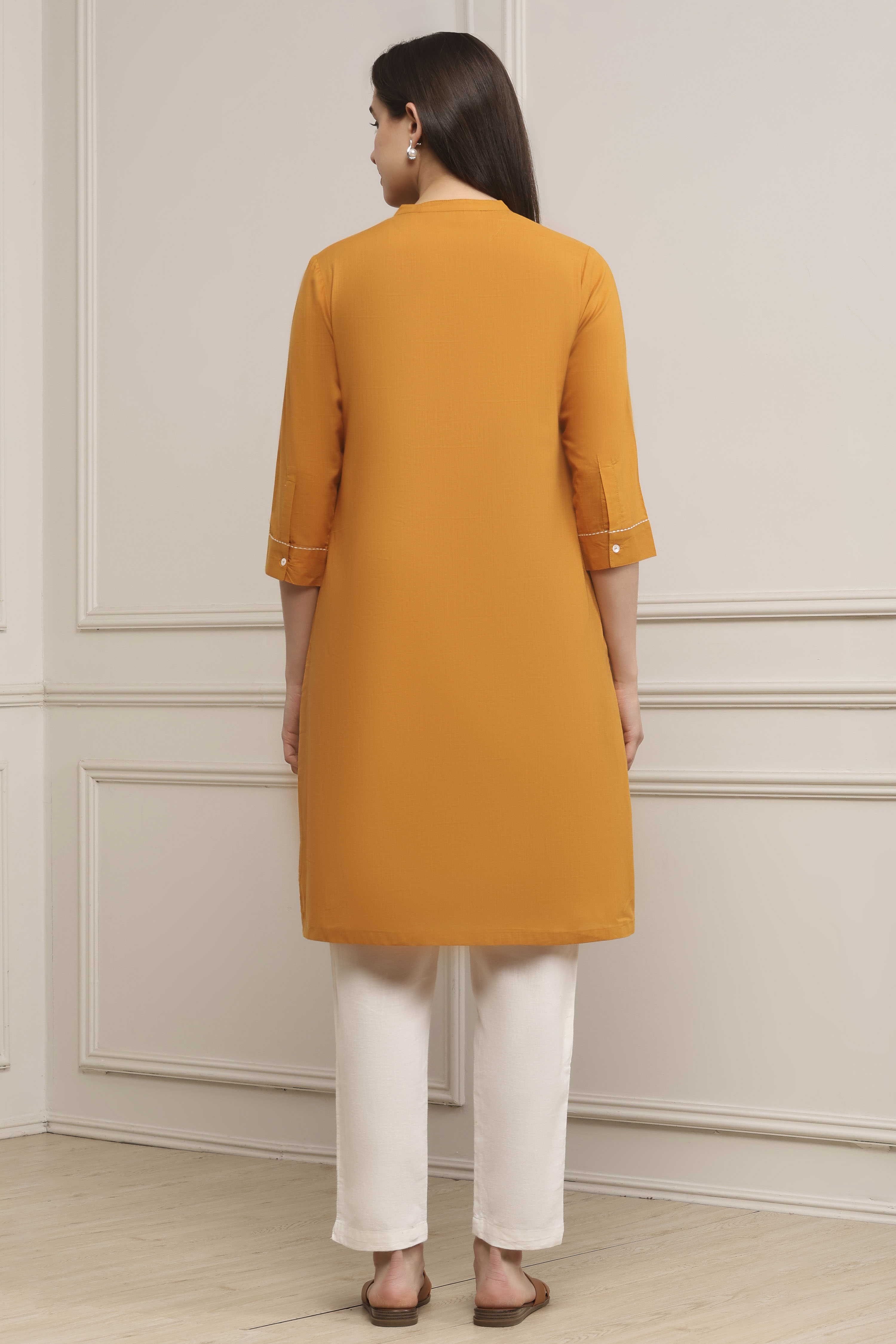 Wine Cotton Solid Straight Kurta image number 3