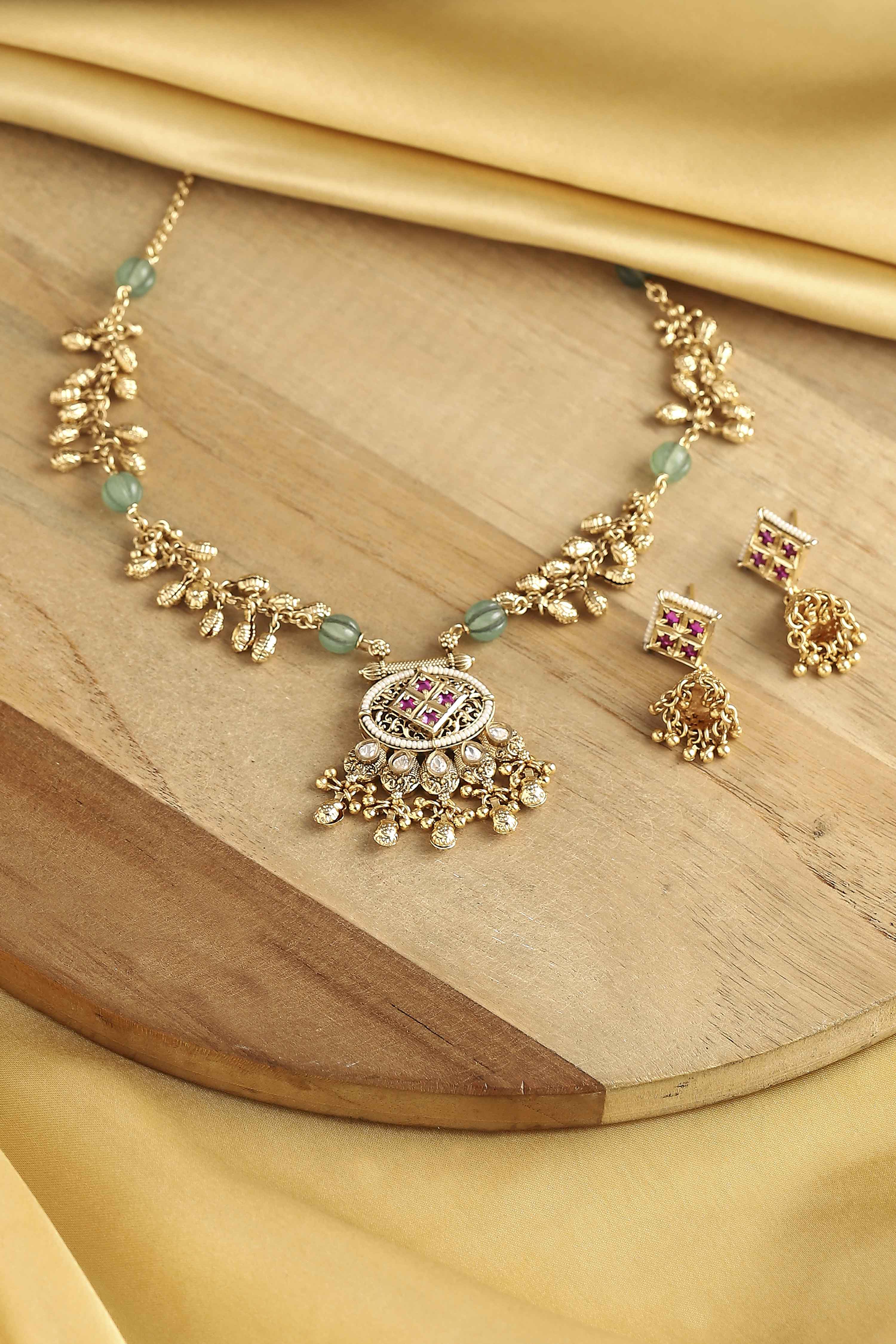 Gold Brass Temple Set image number 0