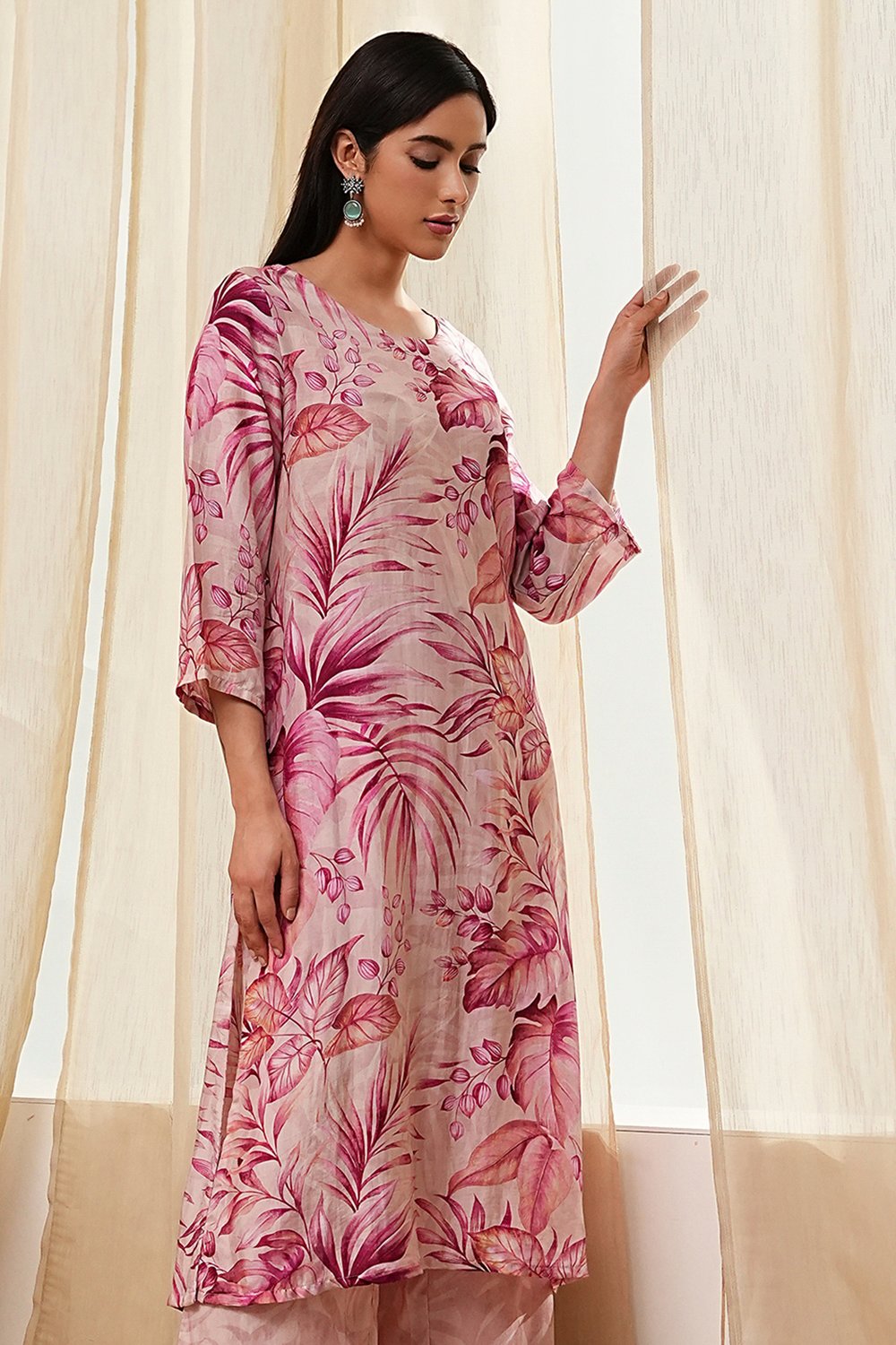 Pink Modal Floral Printed Straight Kurta Set image number 7