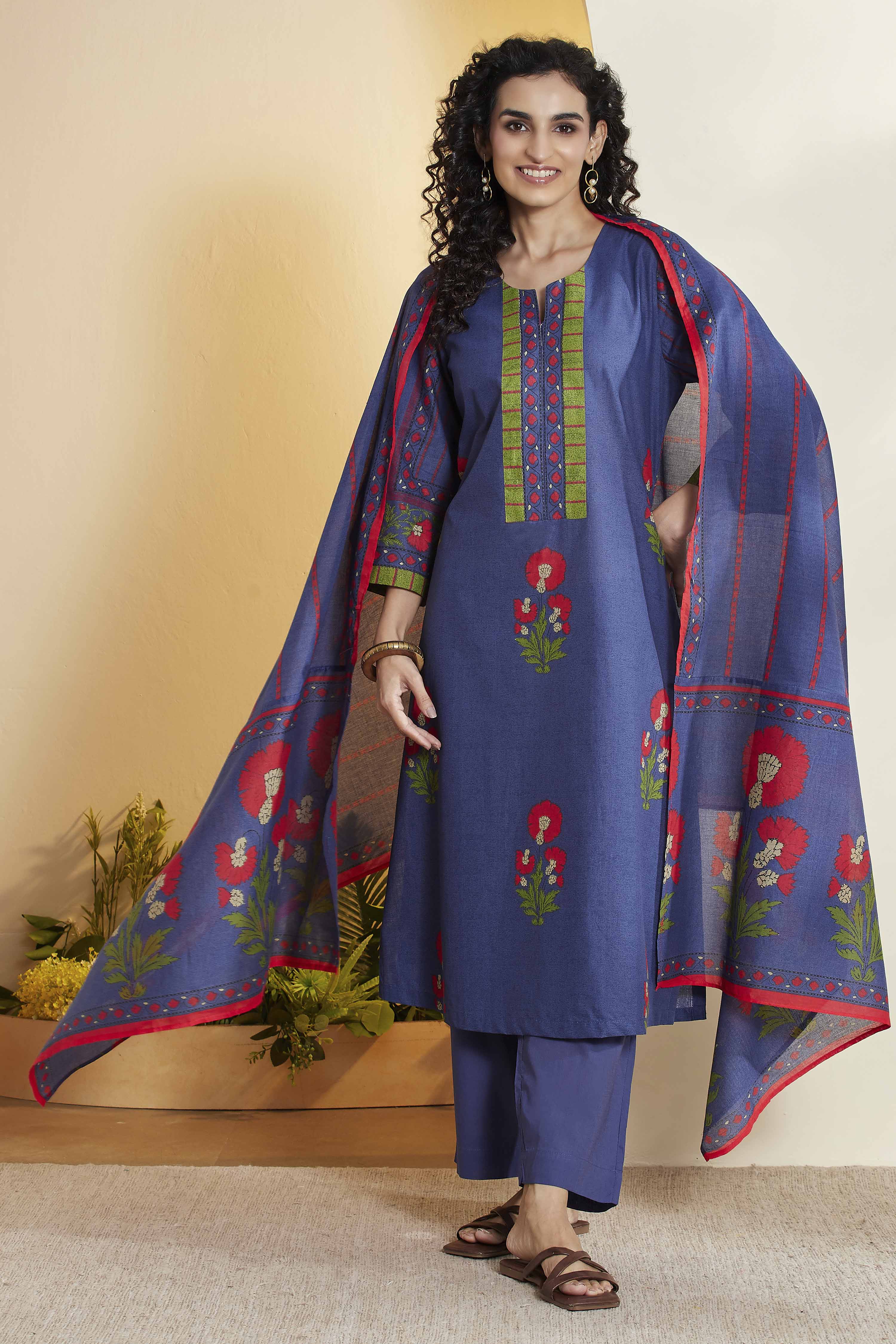 Blue Cotton Straight Suit Set image number 7