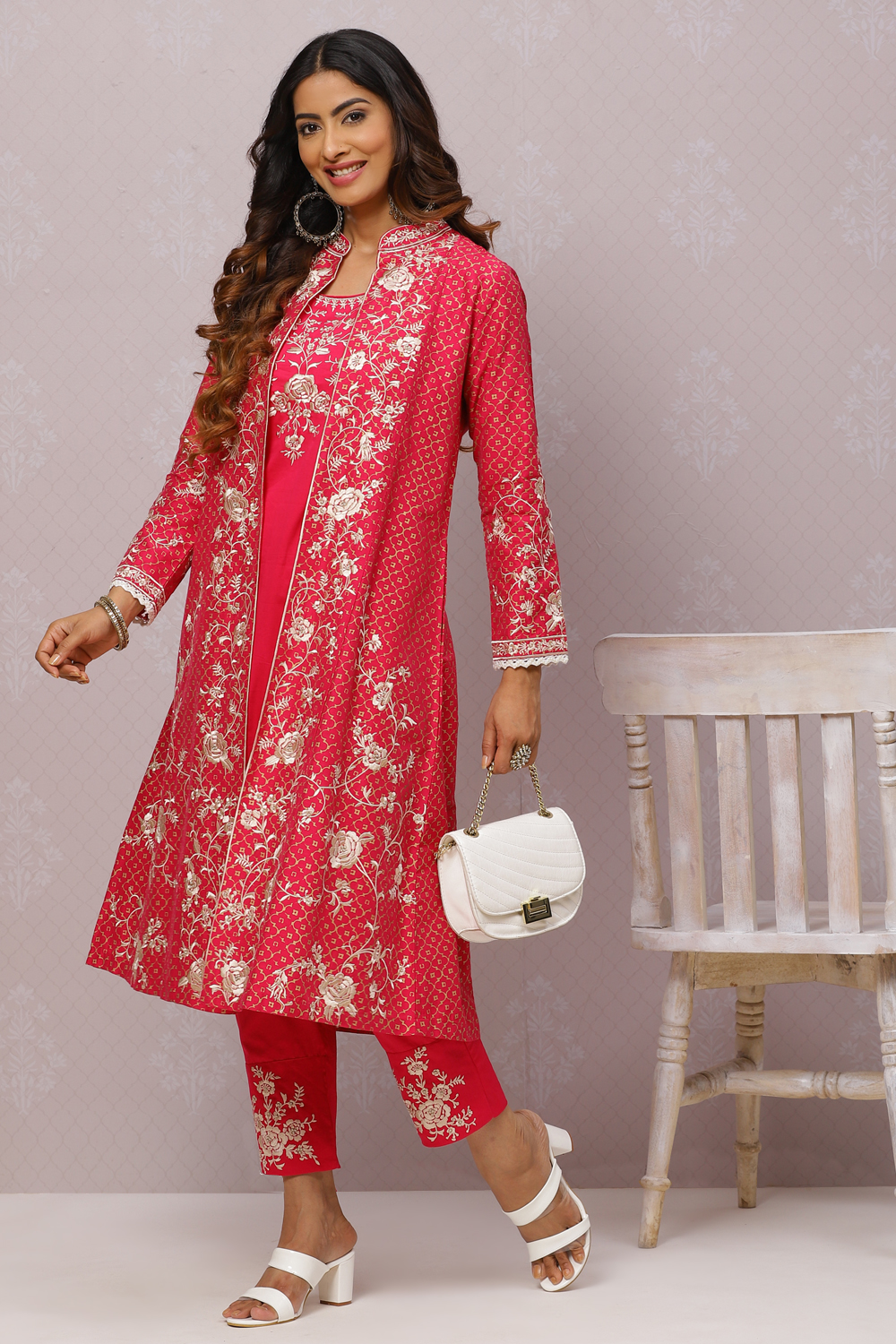 Pink Poly Viscose Straight Kurta Slim Pants Suit Set image number 7