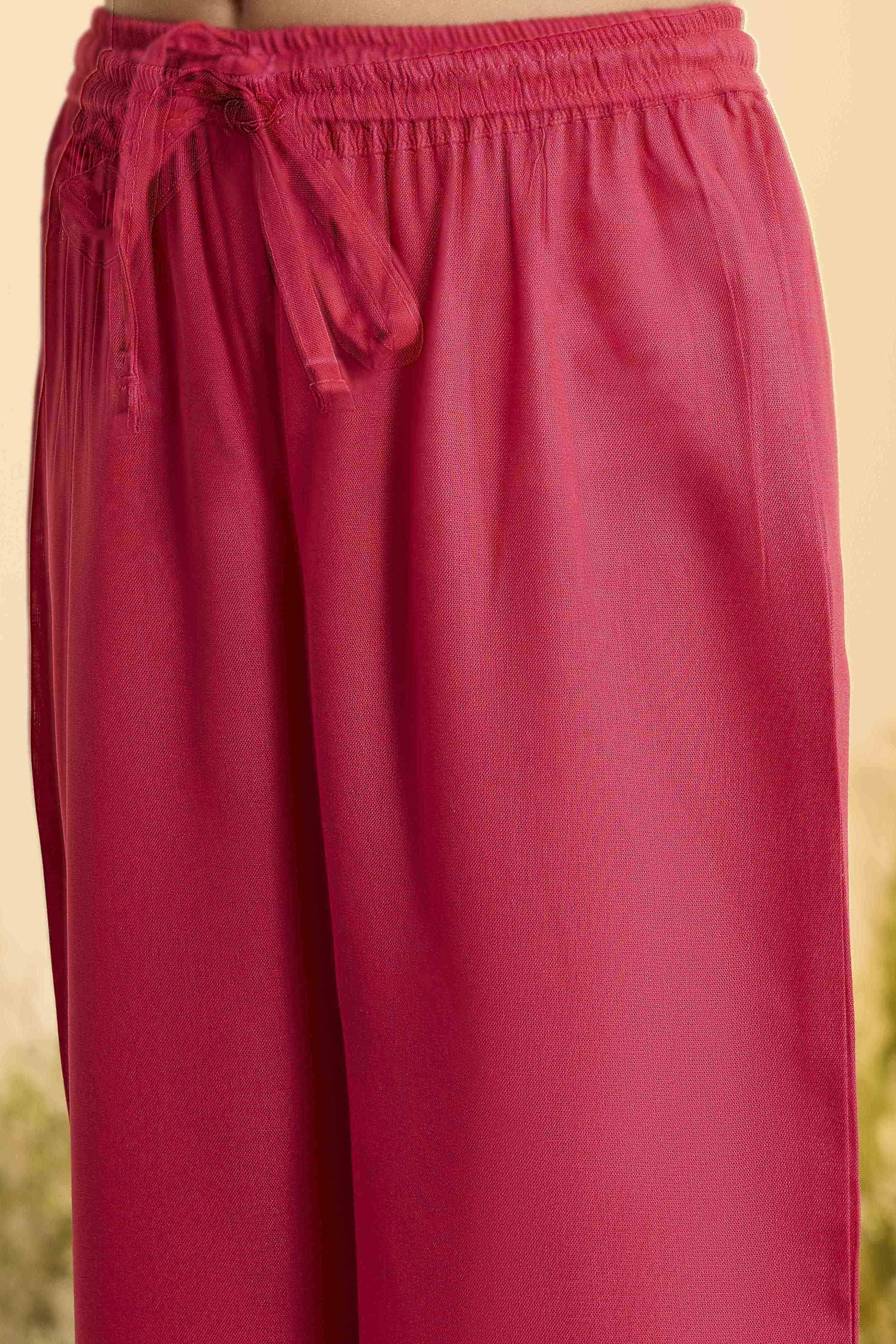 Red Cotton Floral Tiered Kurta Set image number 2