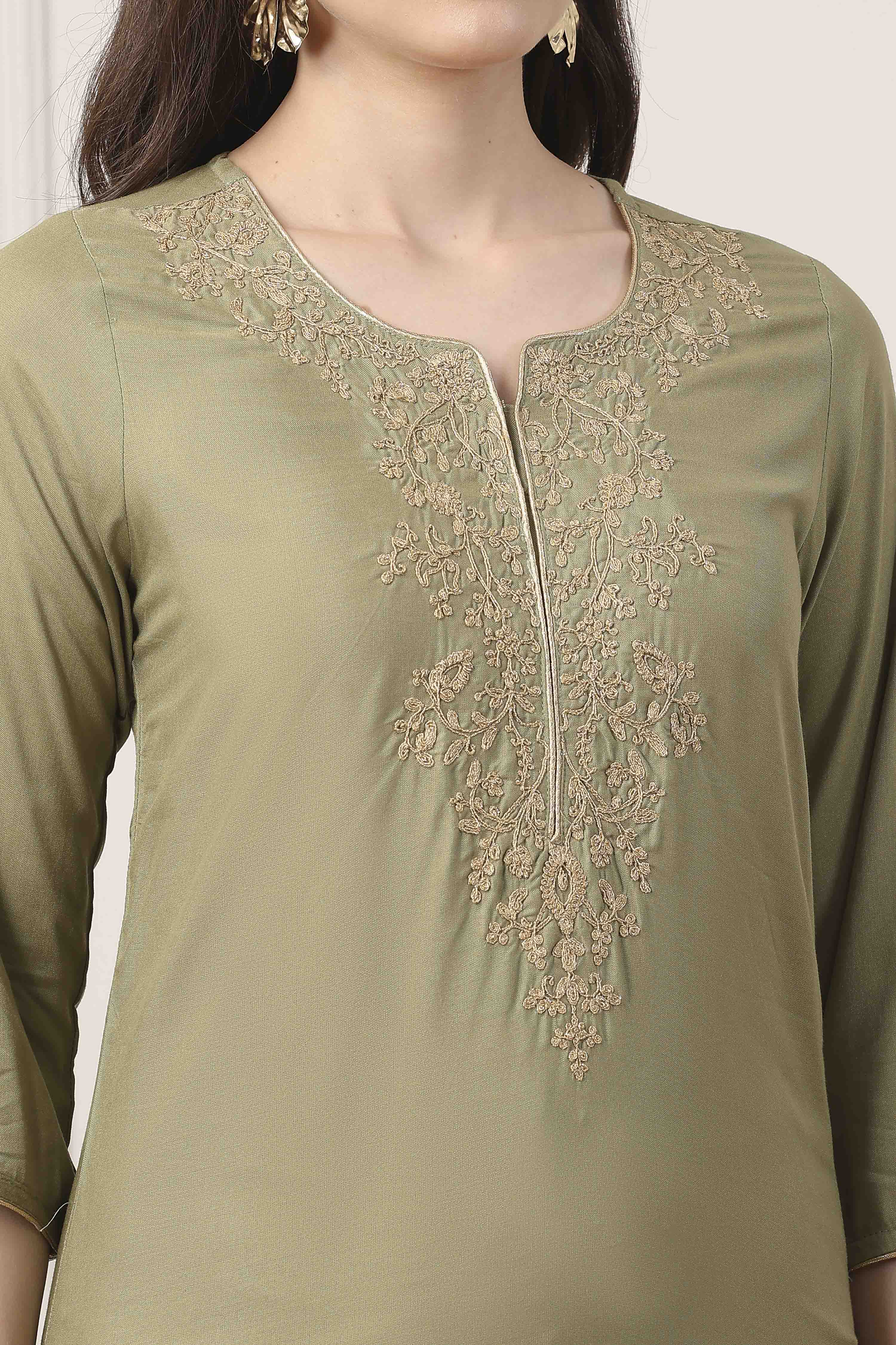 Sap Green Embroidered Straight Kurta Set image number 1