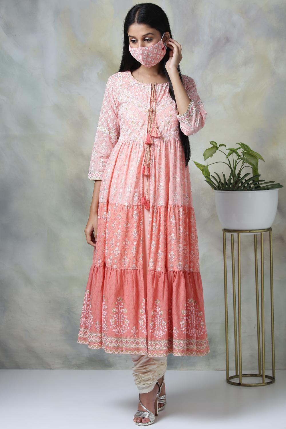 Peach Cotton Double Layered Printed Kurta image number 2