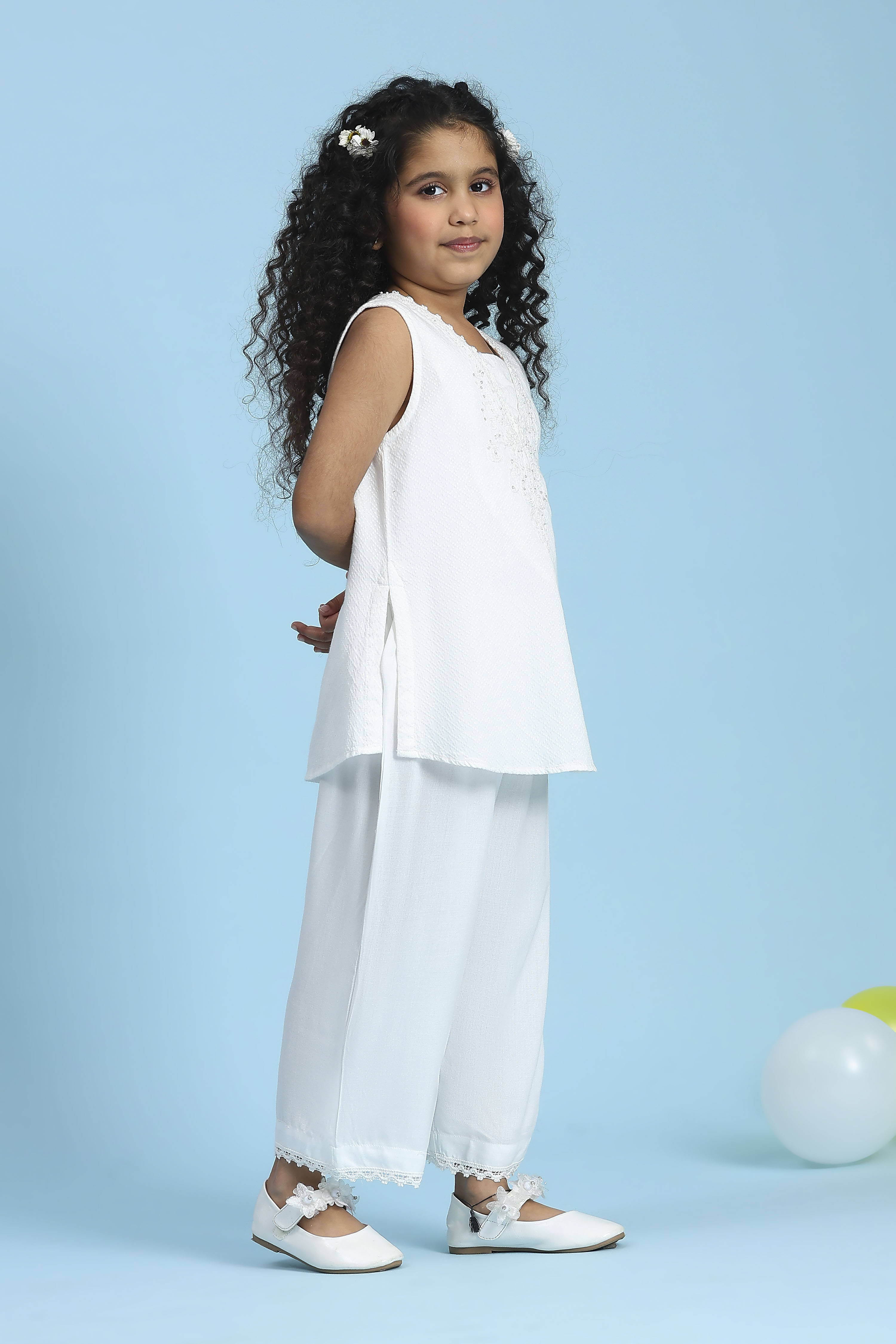 White Viscose Rayon Solid Straight Suit Set image number 5