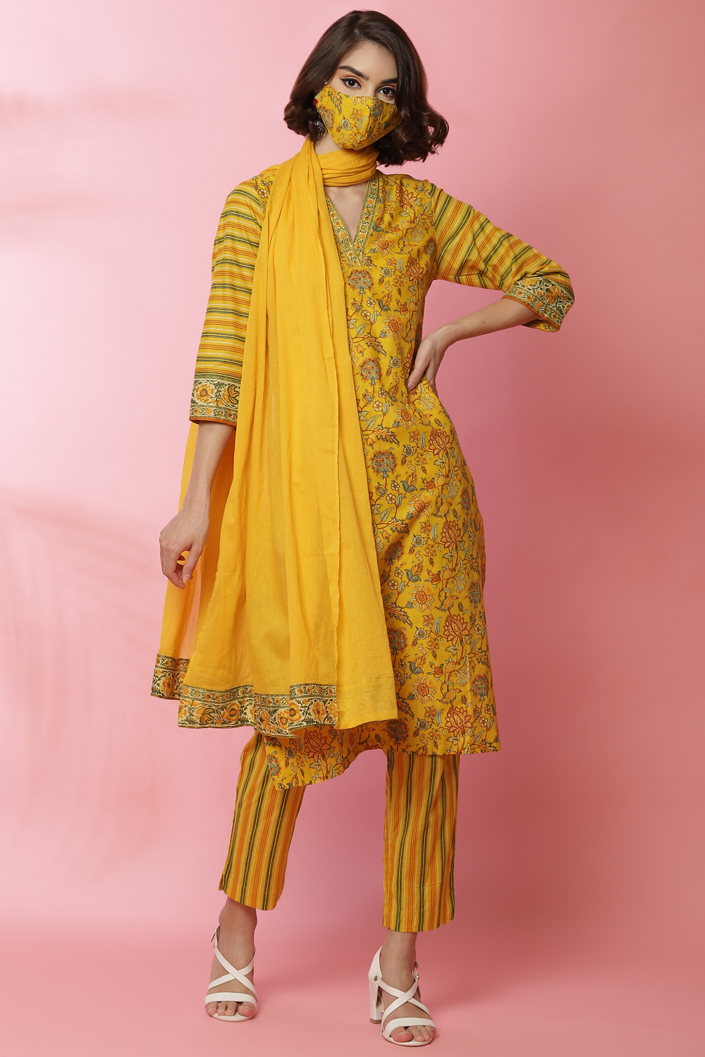 Mustard Cotton Straight Kurta Slim Pant Suit Set image number 5