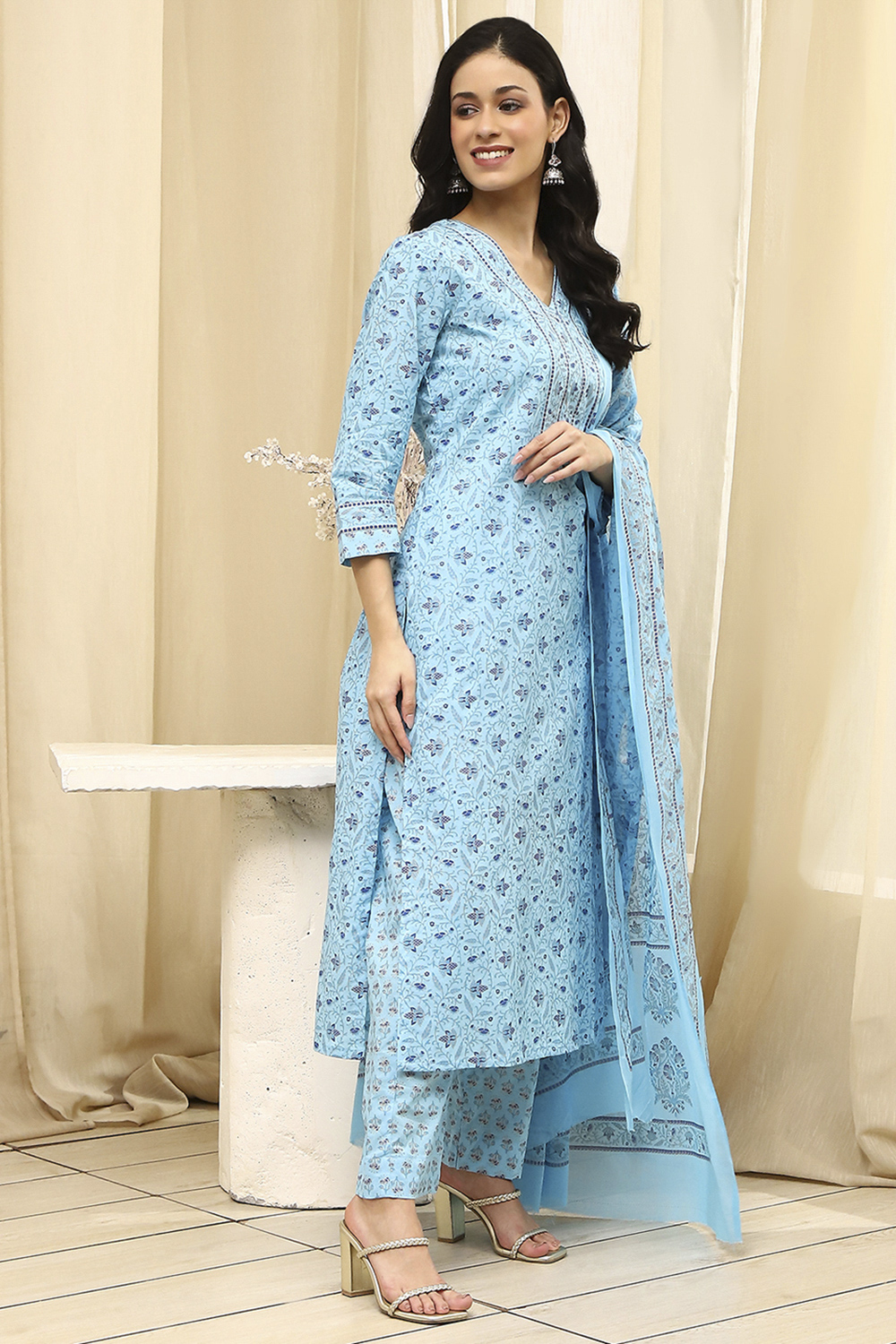 Pink Cotton Screen Print Unstitched Suit Set image number 5