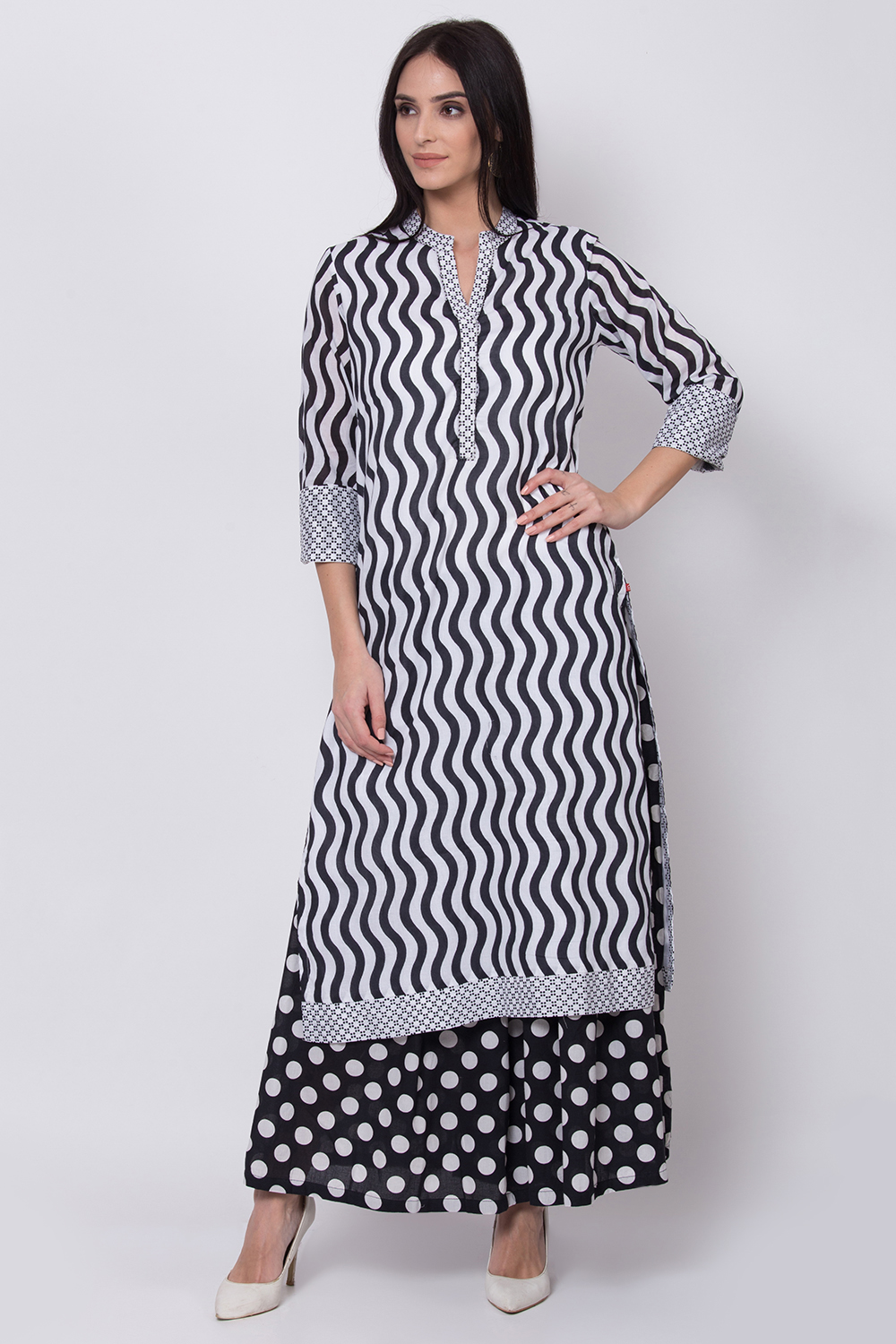 White And Black Cotton Straight Printed Kurta image number 0