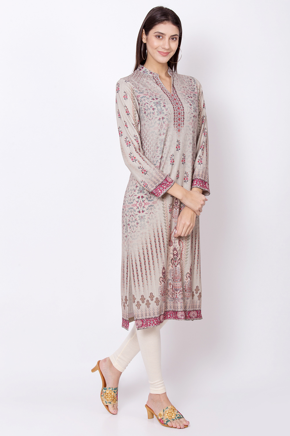 Beige Straight Winter Printed Kurta image number 3