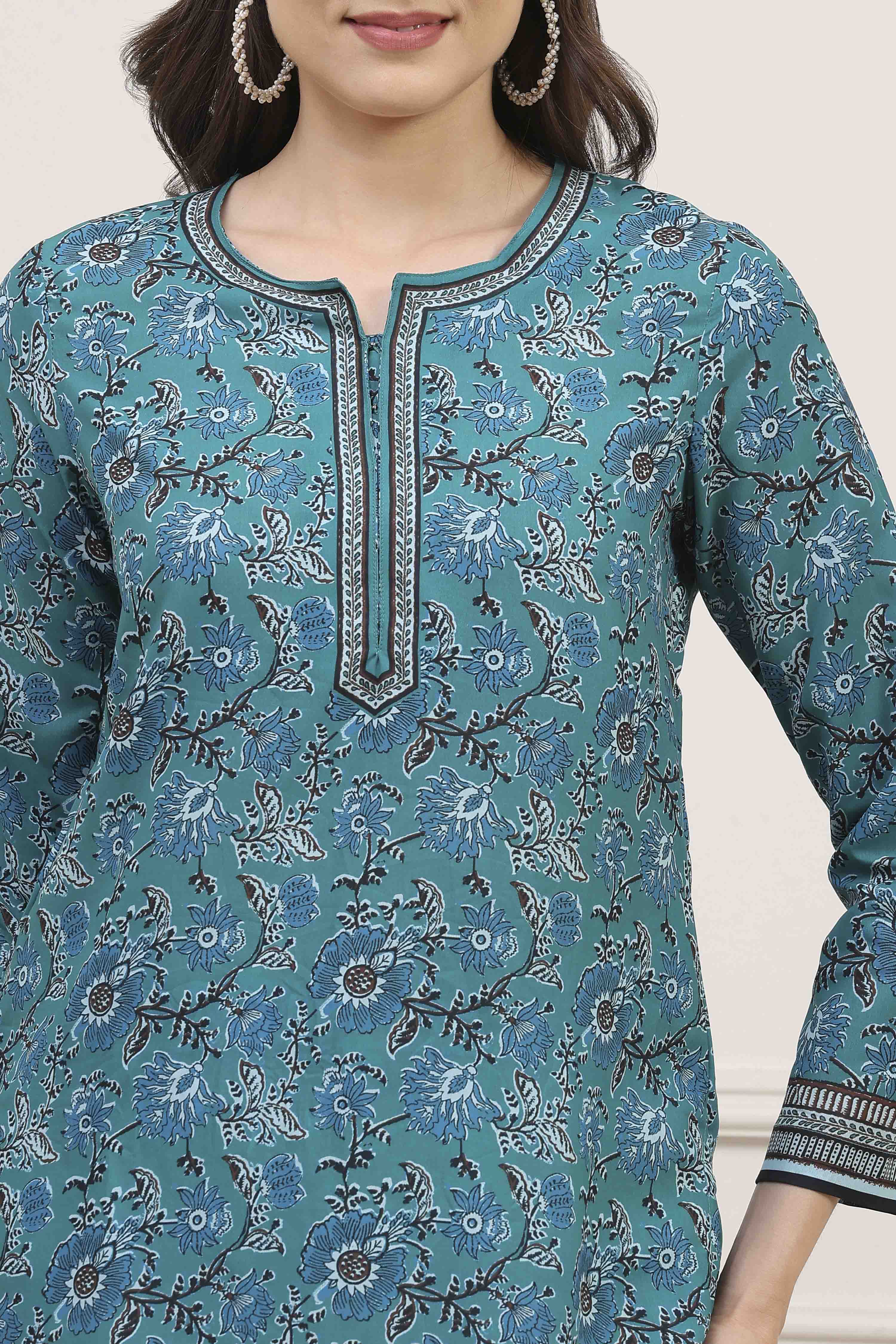 Blue Polyester Printed Straight Kurti image number 1