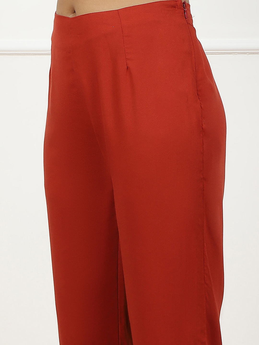 Black Solid Mid-Rise Regular Pants image number 1