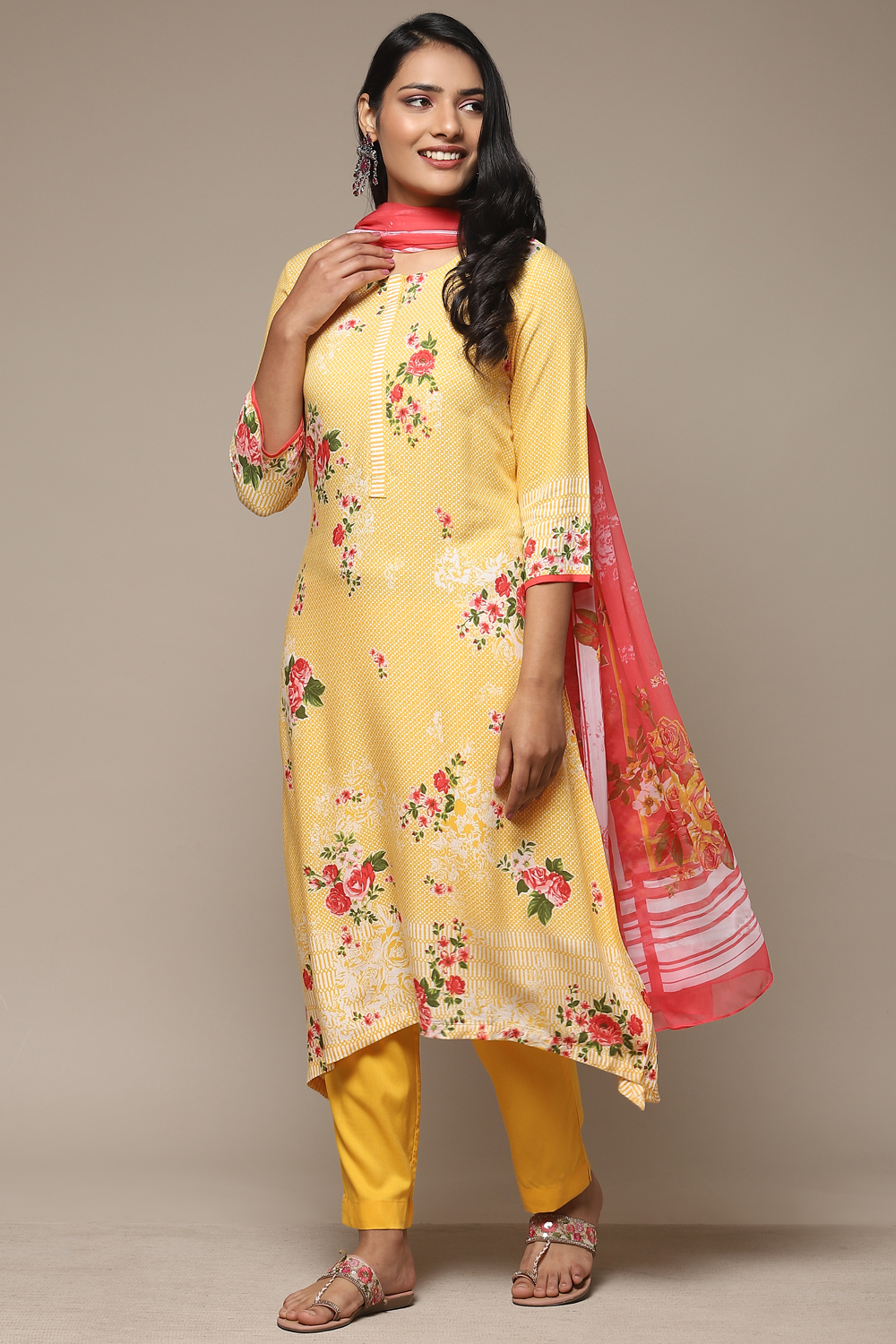 Yellow Viscose A-Line Kurta Pants Suit Set image number 5