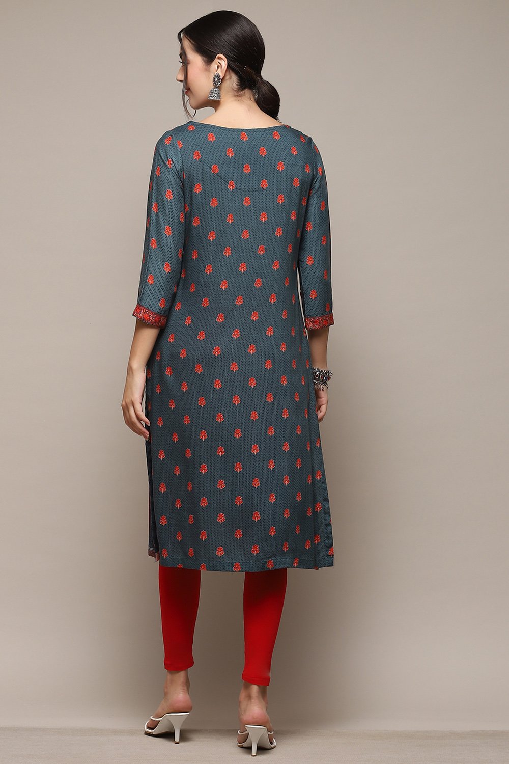 Berry LIVA Straight Printed Kurta image number 3