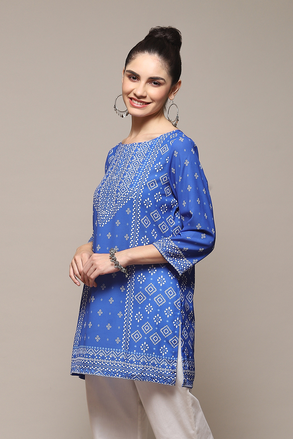 Royal Blue LIVA Straight Printed Kurti image number 2