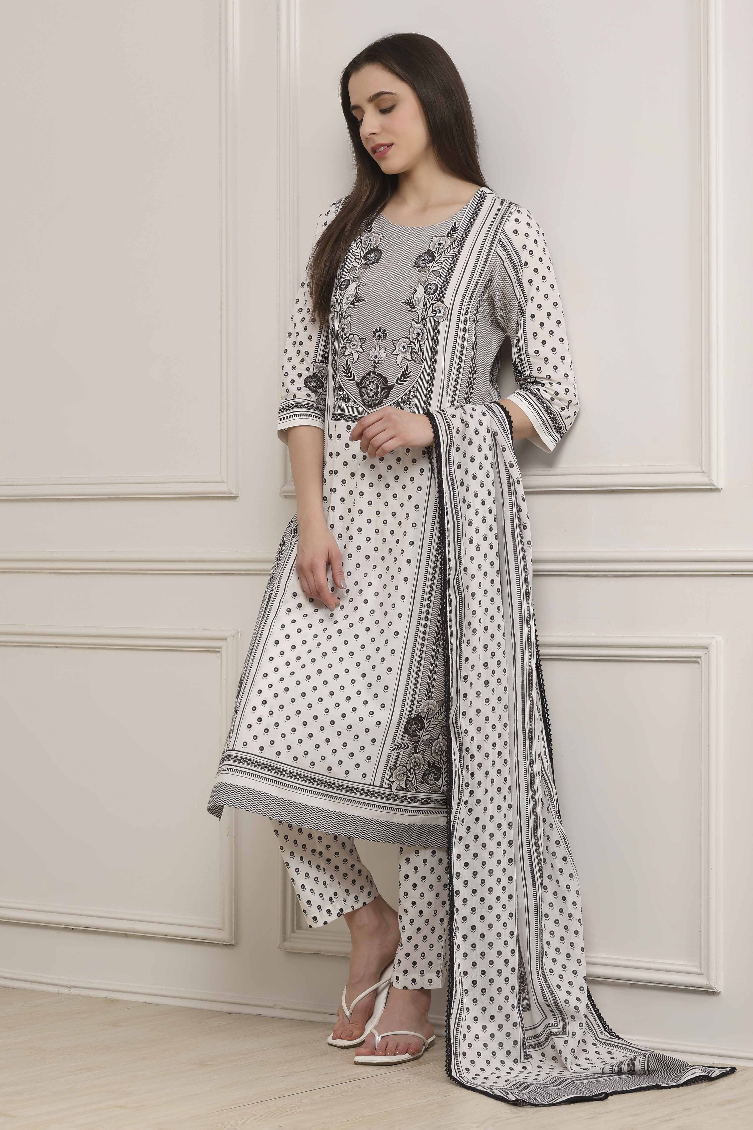 White and Black Cotton Printed Straight Suit Set image number 0