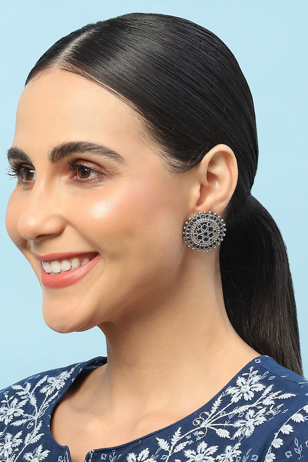 Navy Blue Brass earrings image number 3