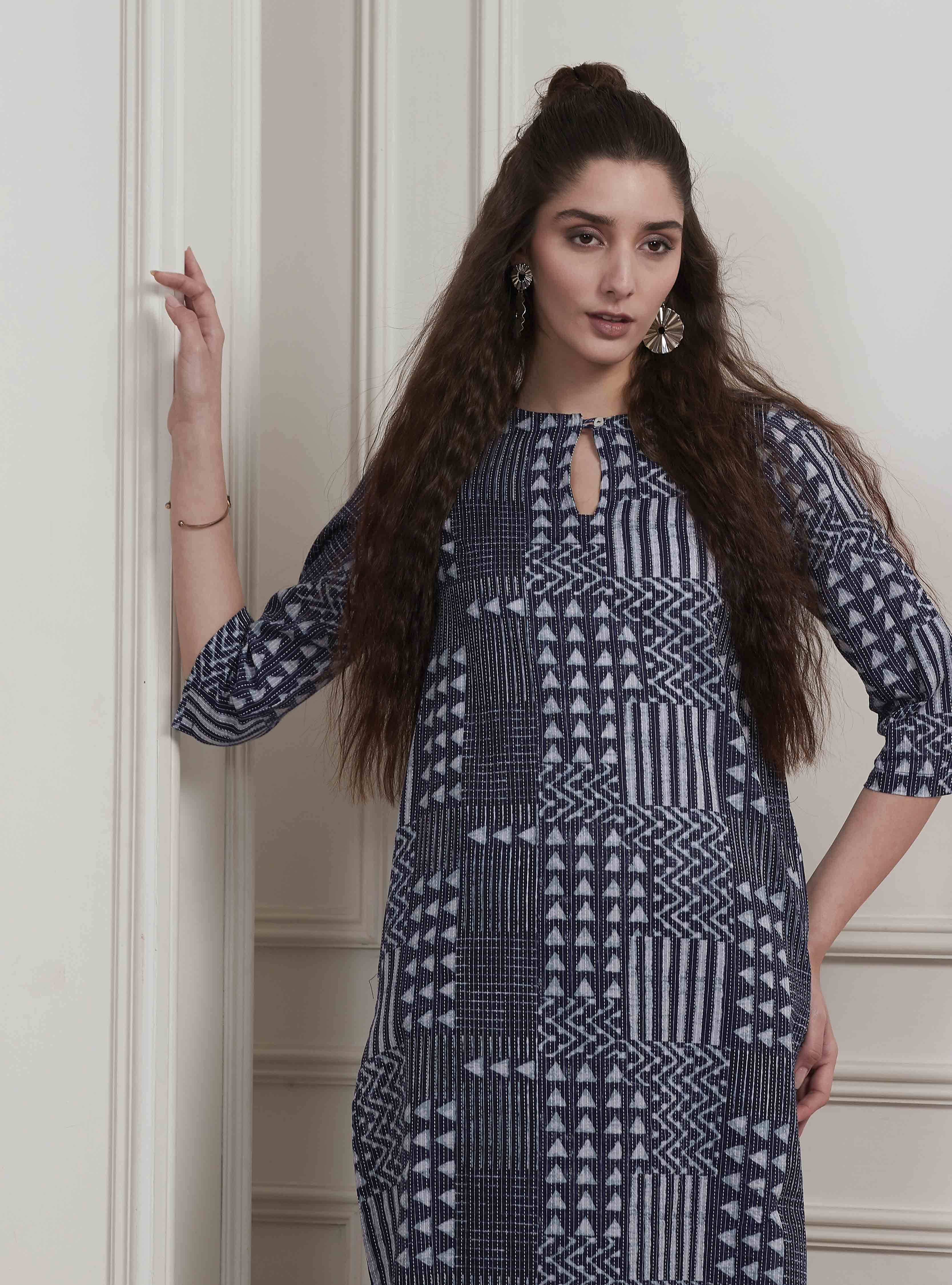 Blue Cotton Printed Straight Kurta image number 6