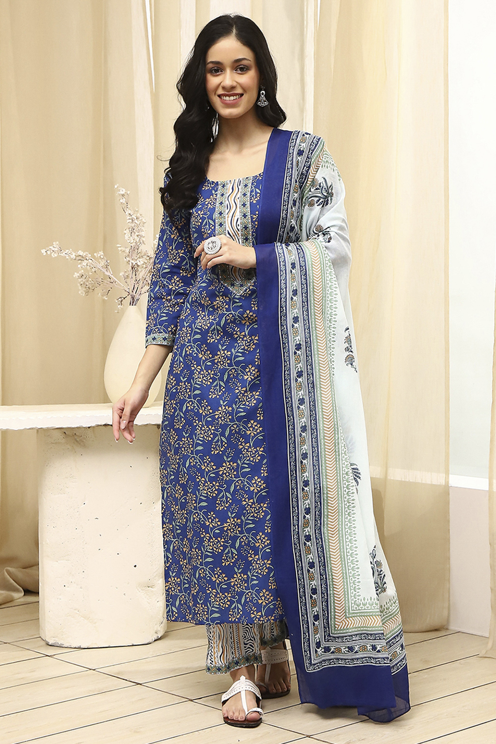 Royal Blue Cotton Screen Print Unstitched Suit Set image number 7