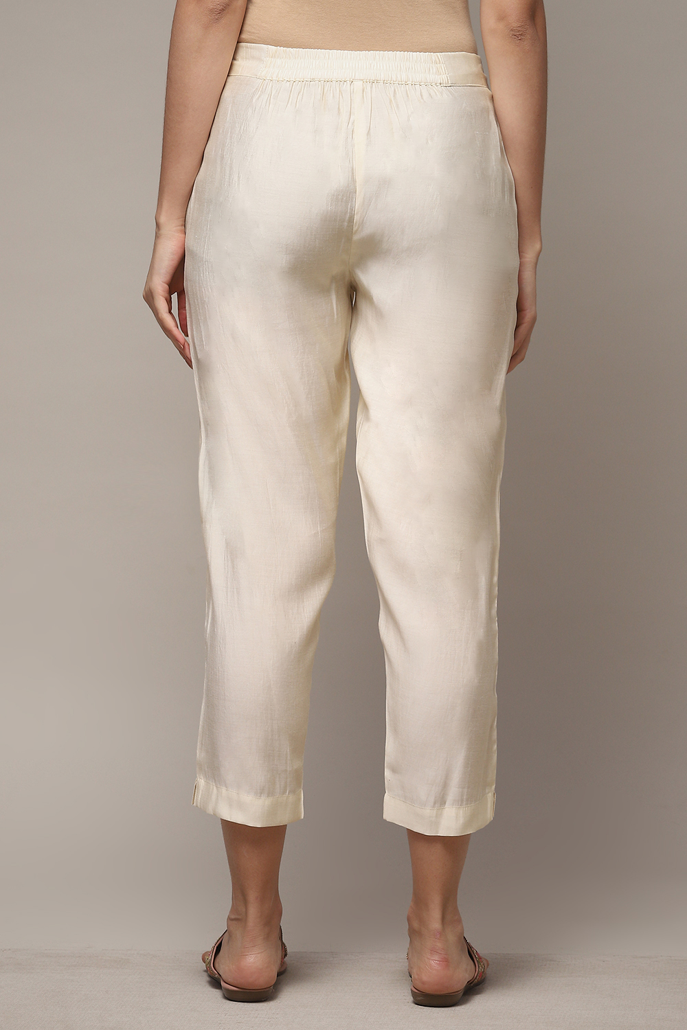 White Cotton Blend Slim Pant image number 4