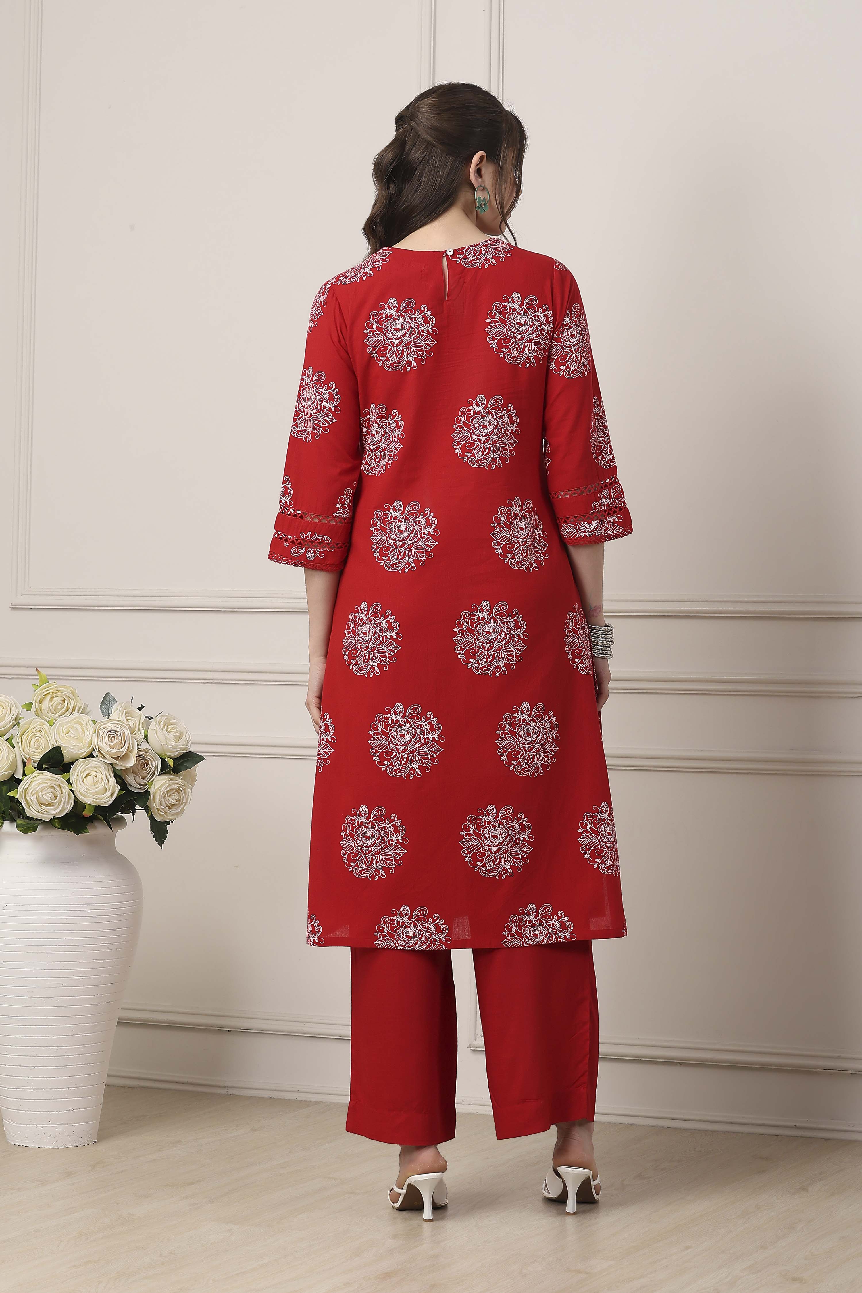 Red Cotton Floral Motifs Straight Suit Set image number 4