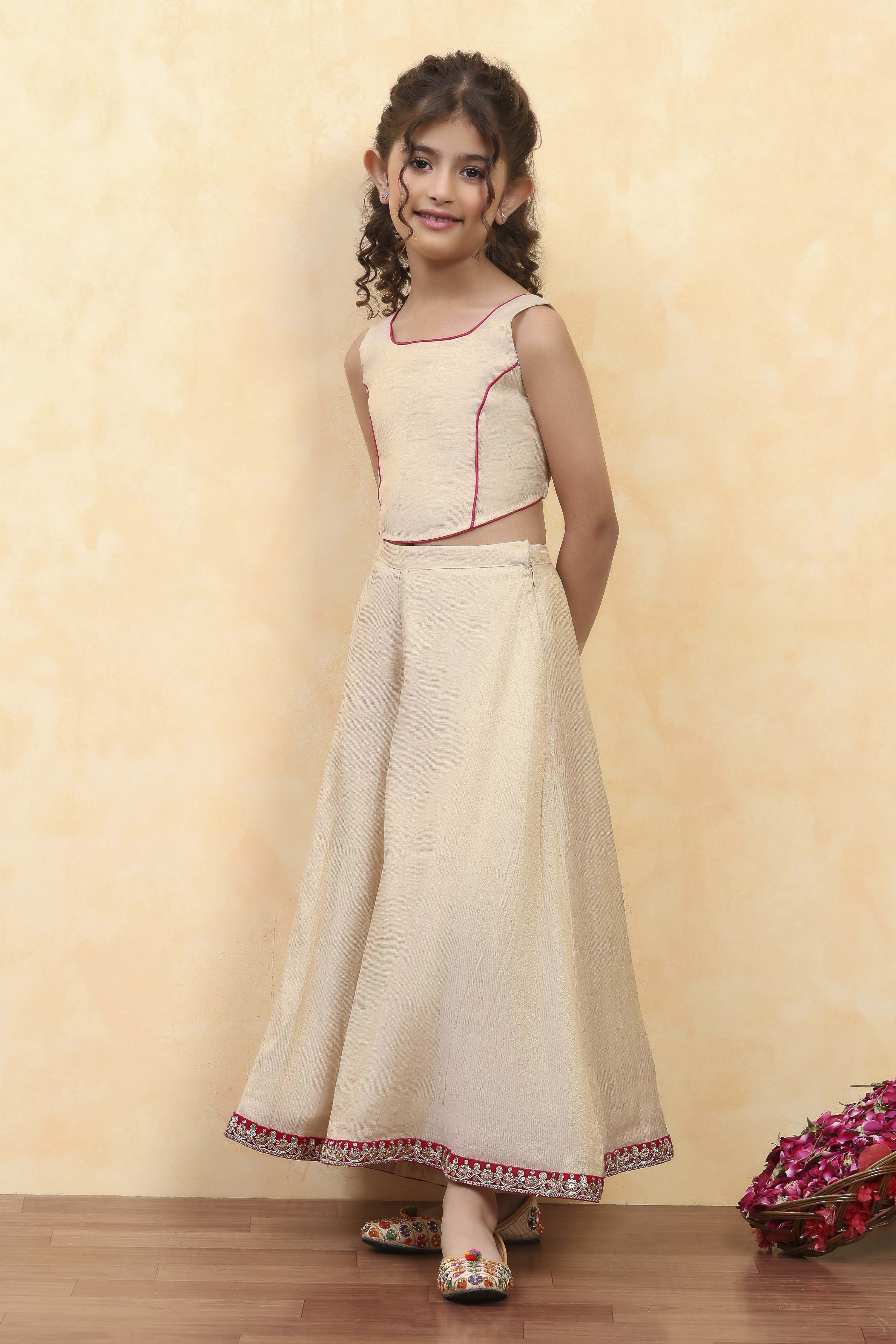 Red Cotton Yarndyed Front open Suit Set image number 7