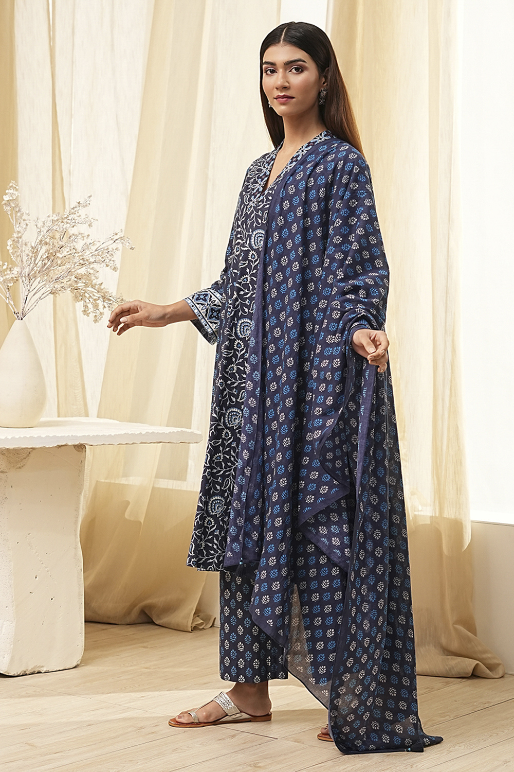 Indigo Pure Cotton Straight Suit Set image number 3