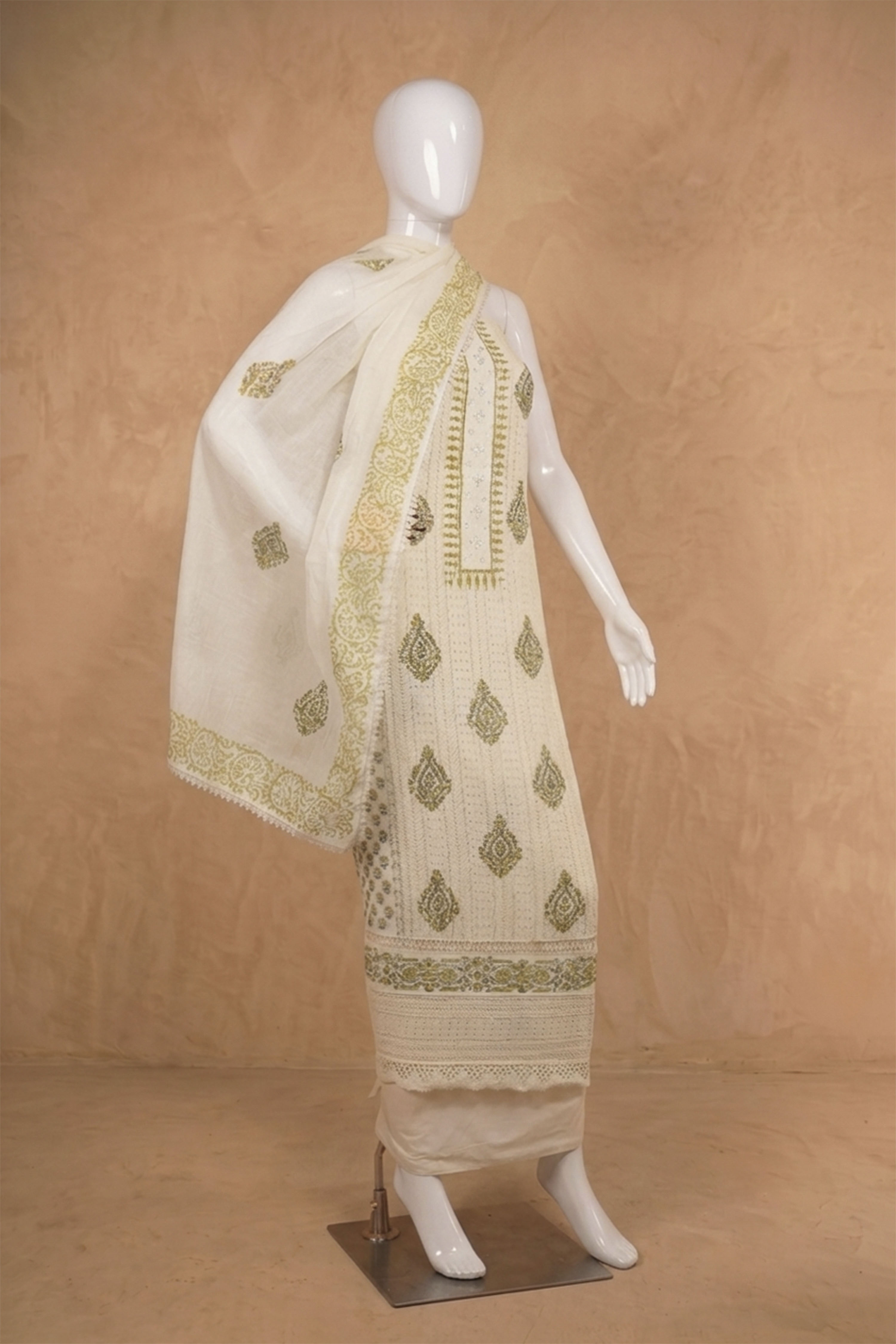 Pink Cotton Viscose Printed Unstitched Suit Set image number 4